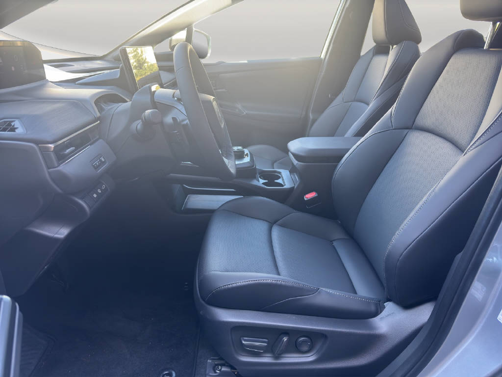 TOYOTA bZ4X Touring Premium AWD-image-4