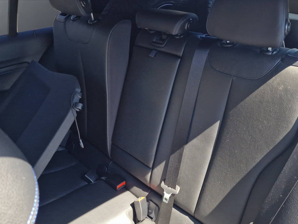 BMW M140i xDrive-image-9