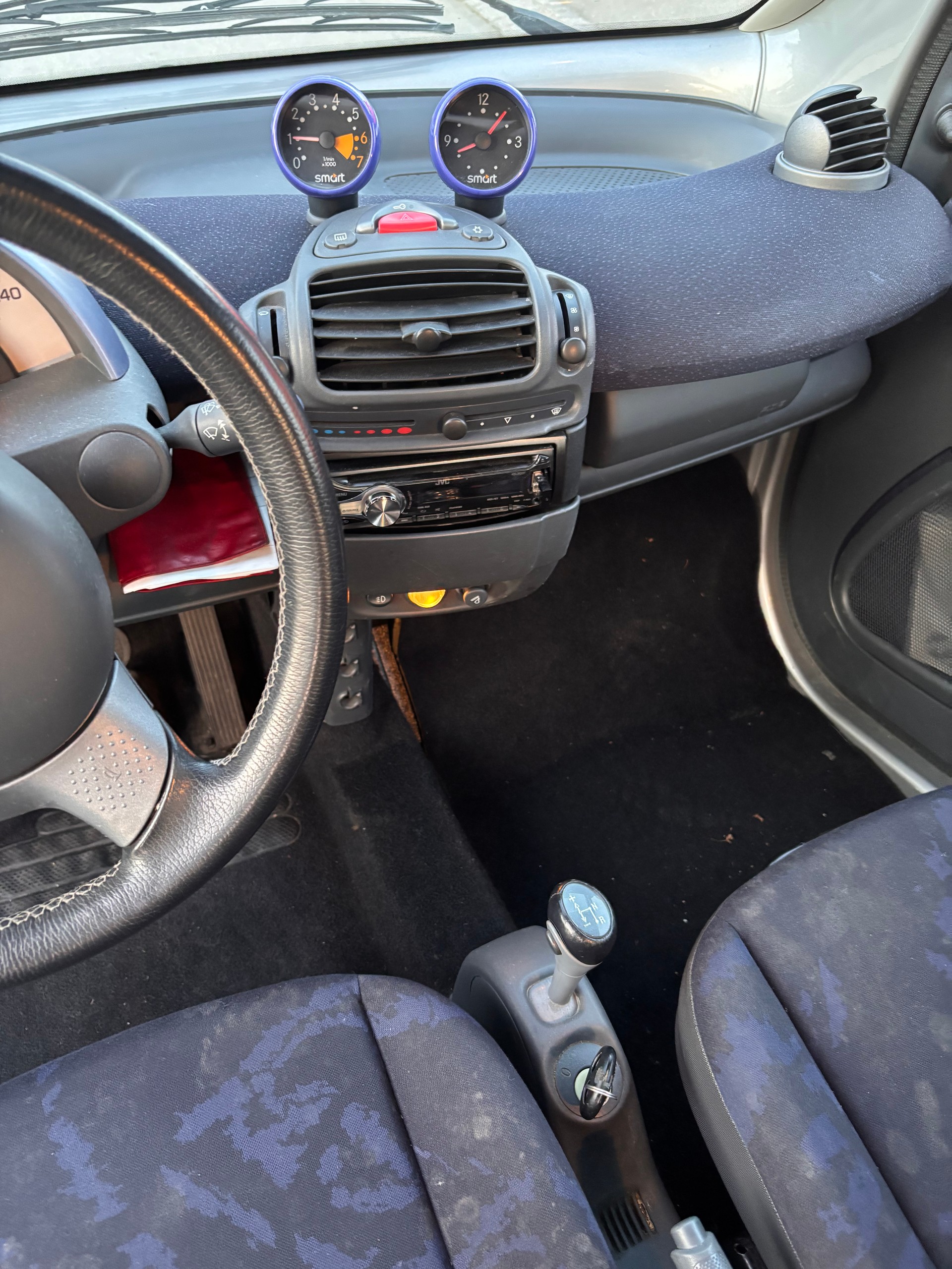 SMART fortwo creamstyle-image-6