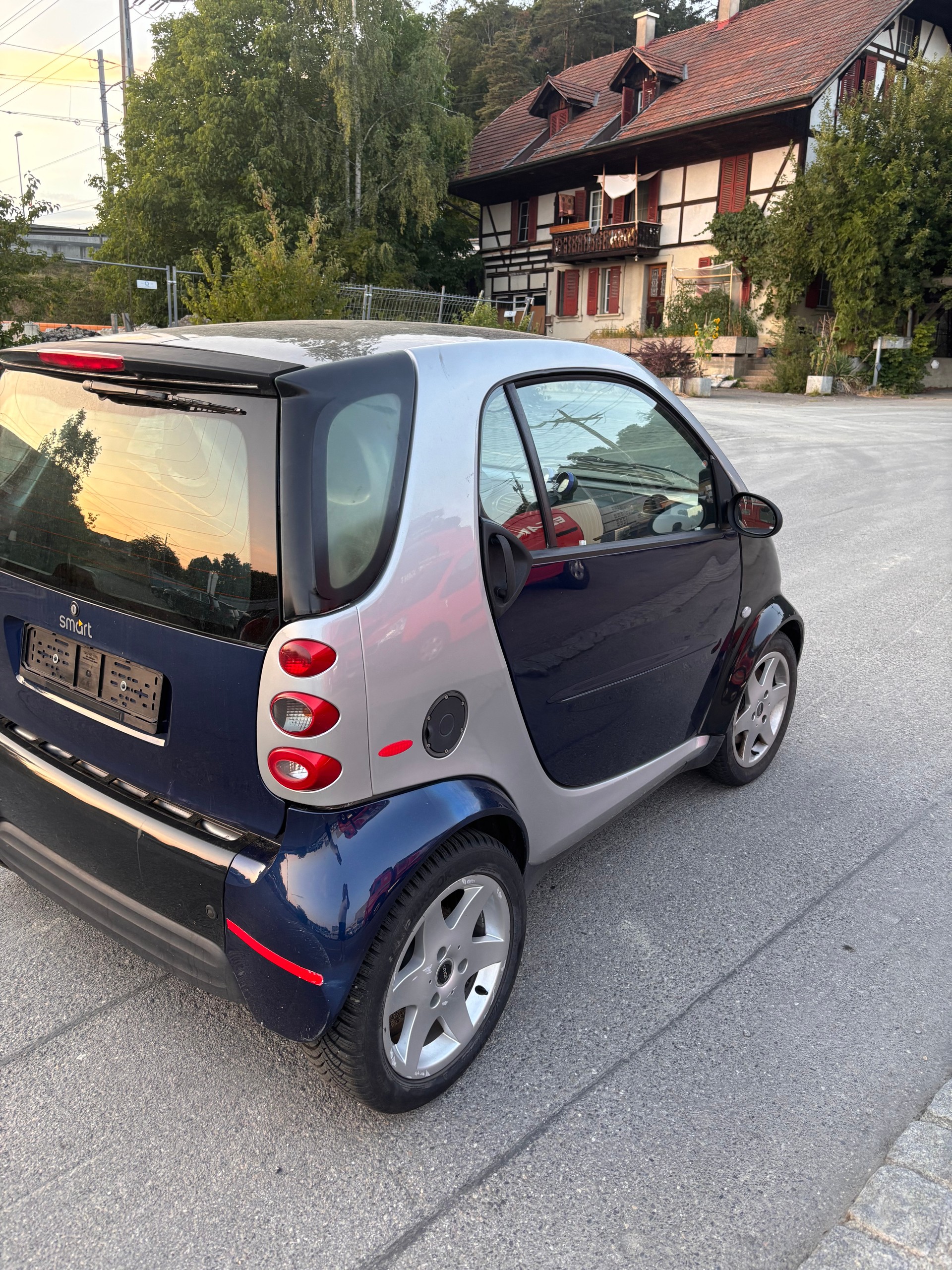SMART fortwo creamstyle-image-2