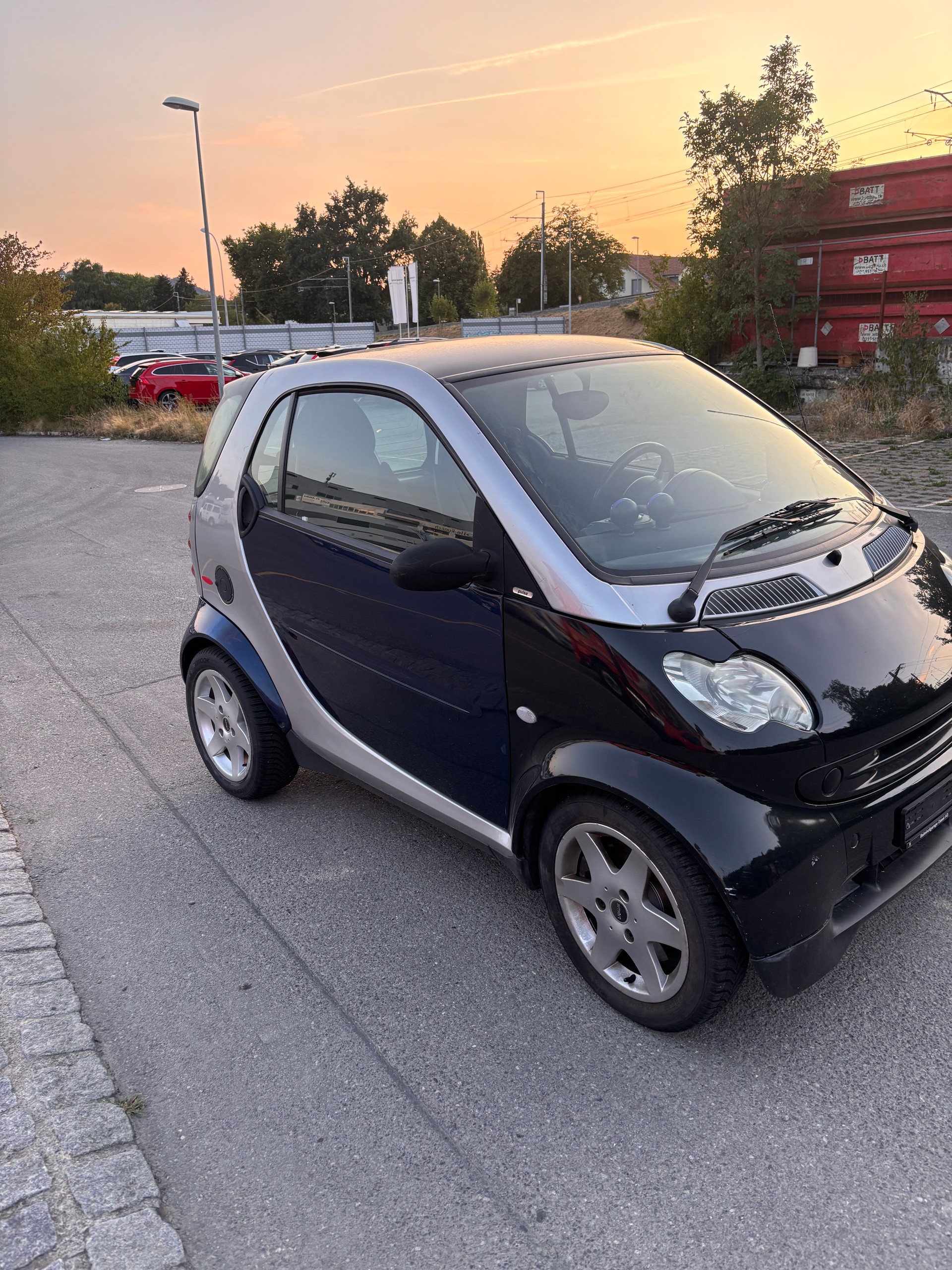 SMART fortwo creamstyle-image-1