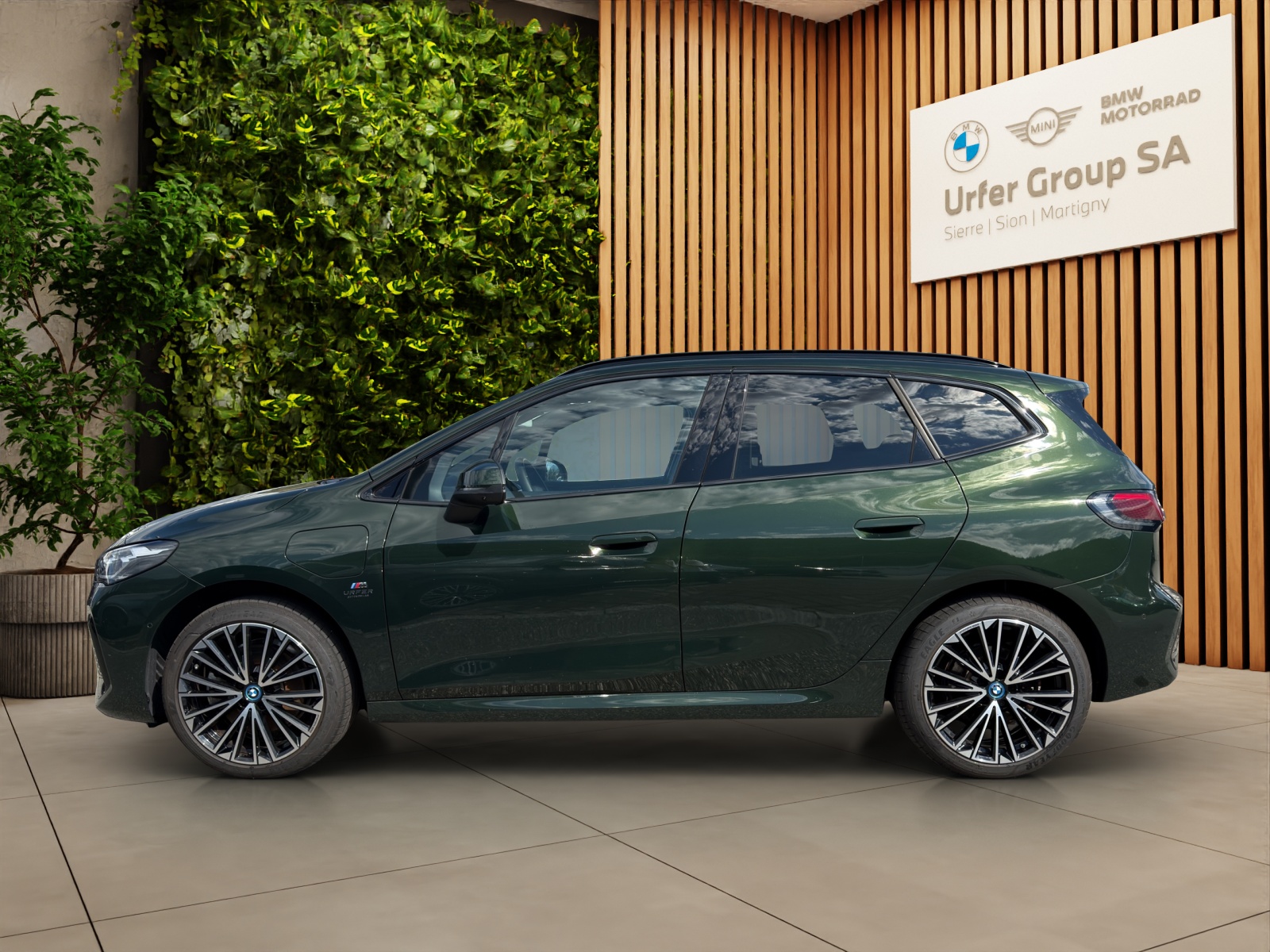 BMW 🆕230e xDrive Active Tourer M Sport (CH) ⛽ + 🔌-image-1