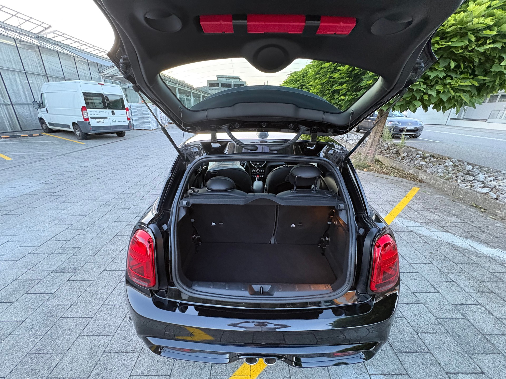 MINI 2.0i Cooper S SDKG-image-9