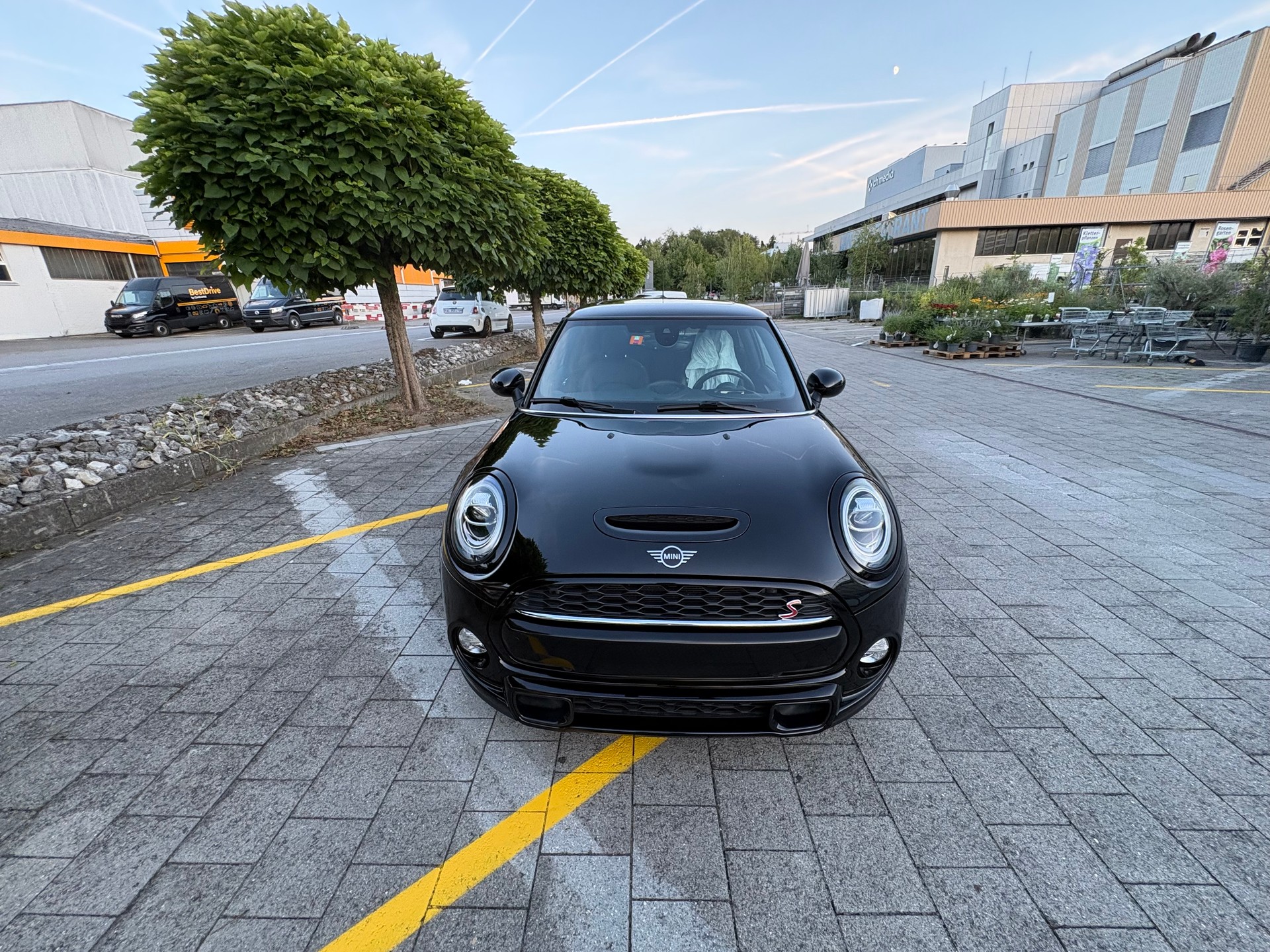 MINI 2.0i Cooper S SDKG-image-1