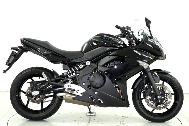 KAWASAKI ER-6 FA-showroom-element-3