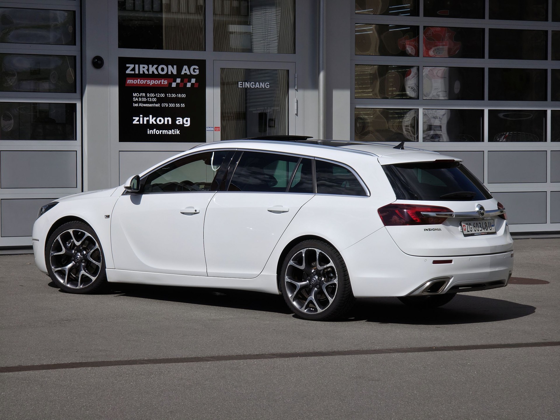OPEL Insignia Sports Tourer 2.8 Turbo OPC 4WD Automatic-image-9