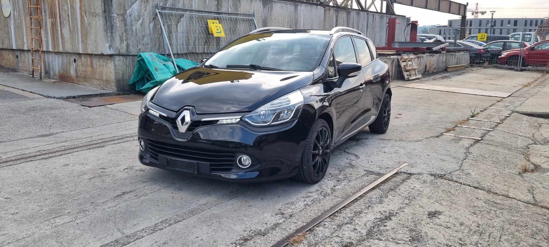 RENAULT Clio 1.5 dCi 90-showroom-element-2