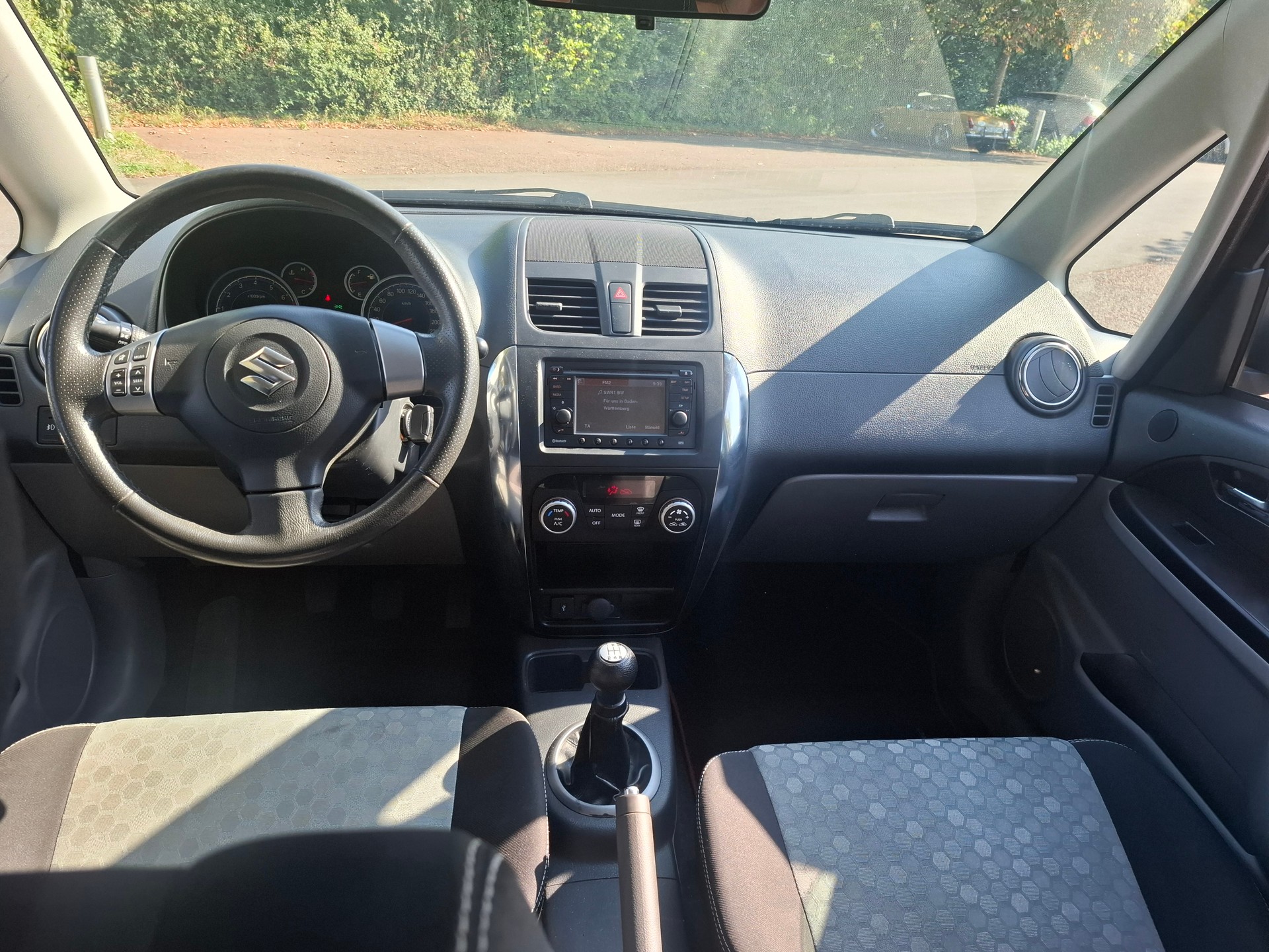 SUZUKI SX4 1.6 16V GL Top Sergio Cellano 4WD-image-8