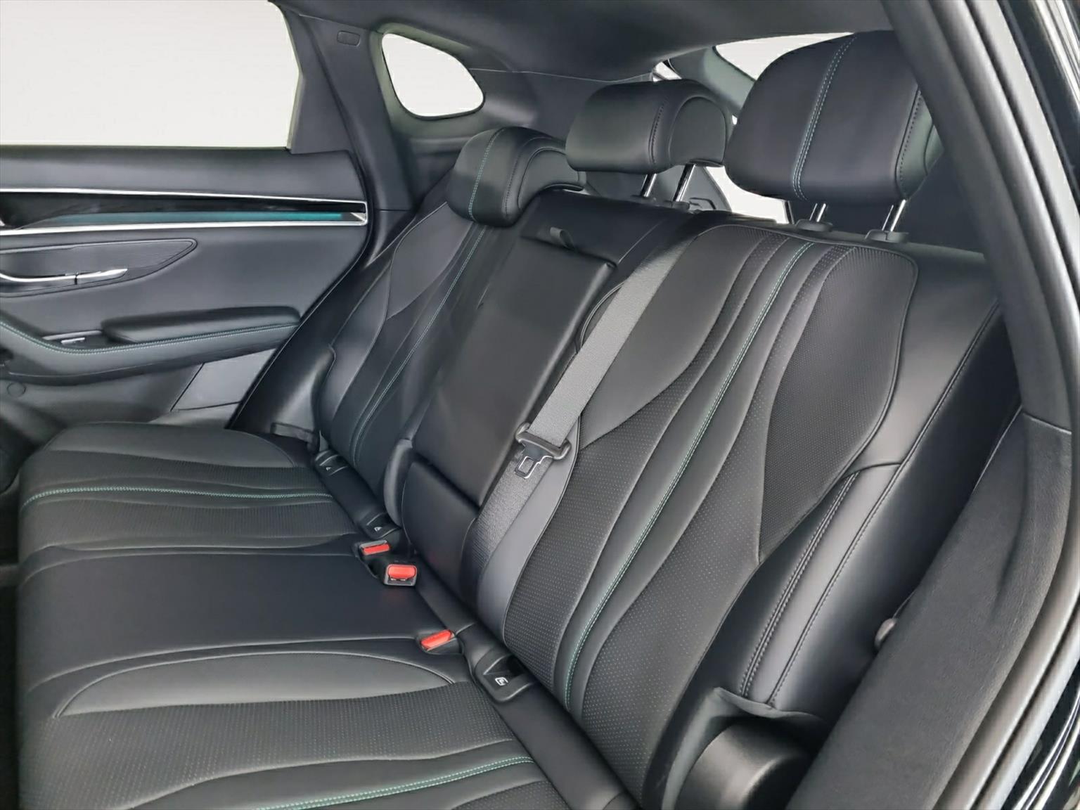 BYD Seal U DM-i Design AWD AHK-image-14