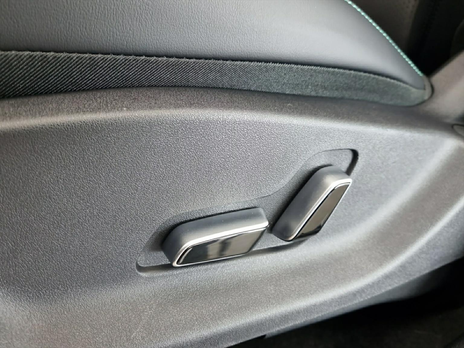BYD Seal U DM-i Design AWD AHK-image-9