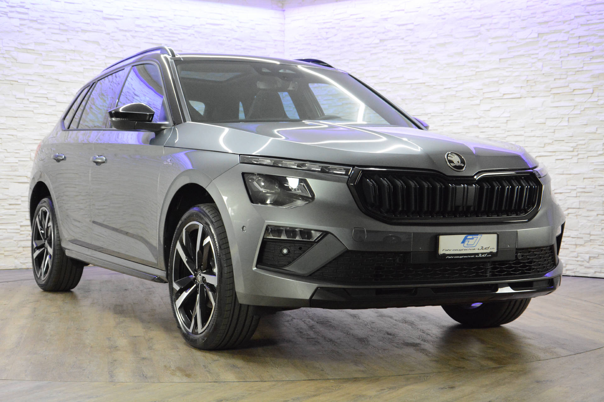 SKODA Kamiq 1.5 TSI Monte Carlo DSG-image-1
