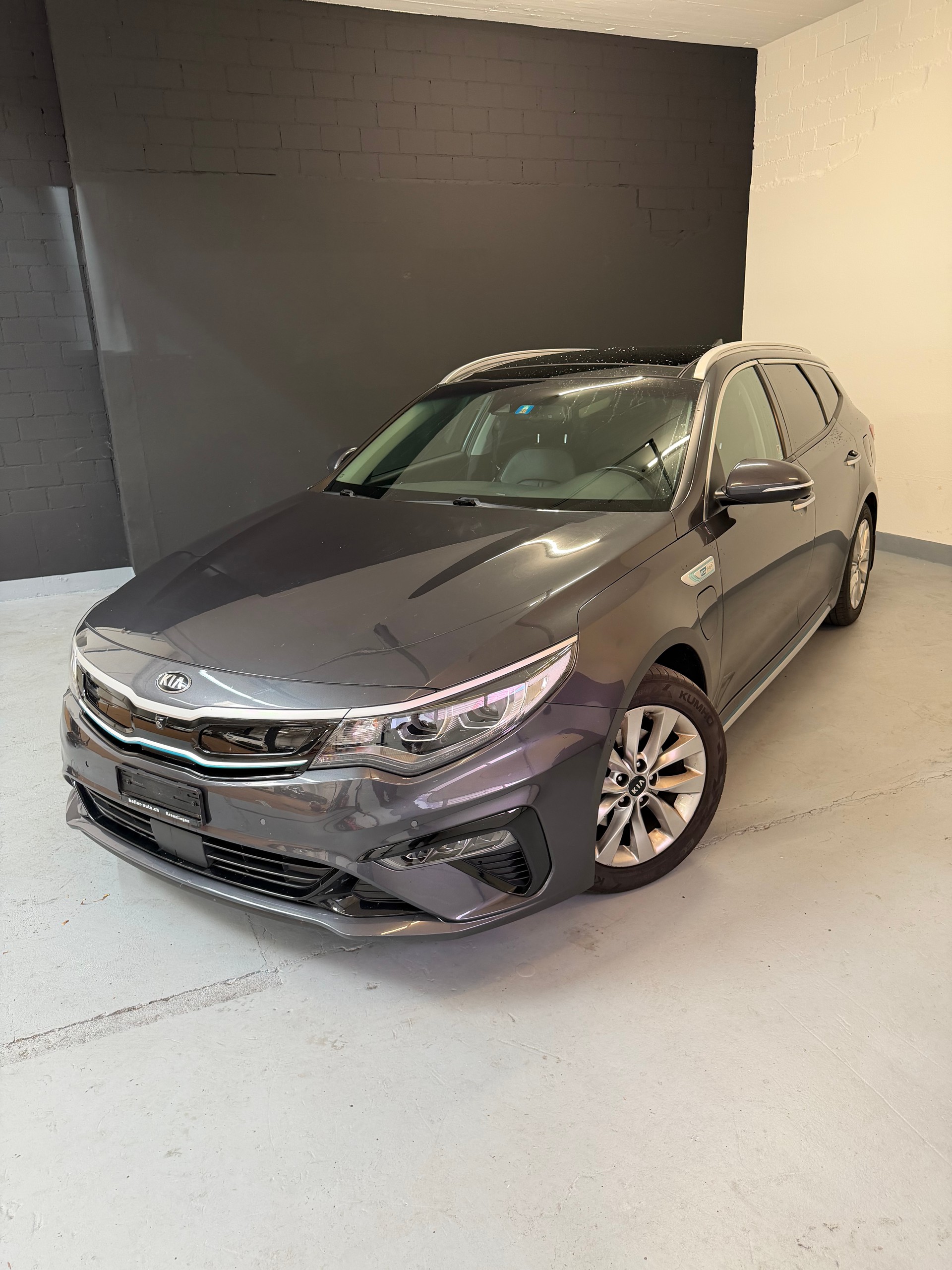 KIA Optima SW 2.0 T-GDI Plug-in Hybrid Automat-image-2