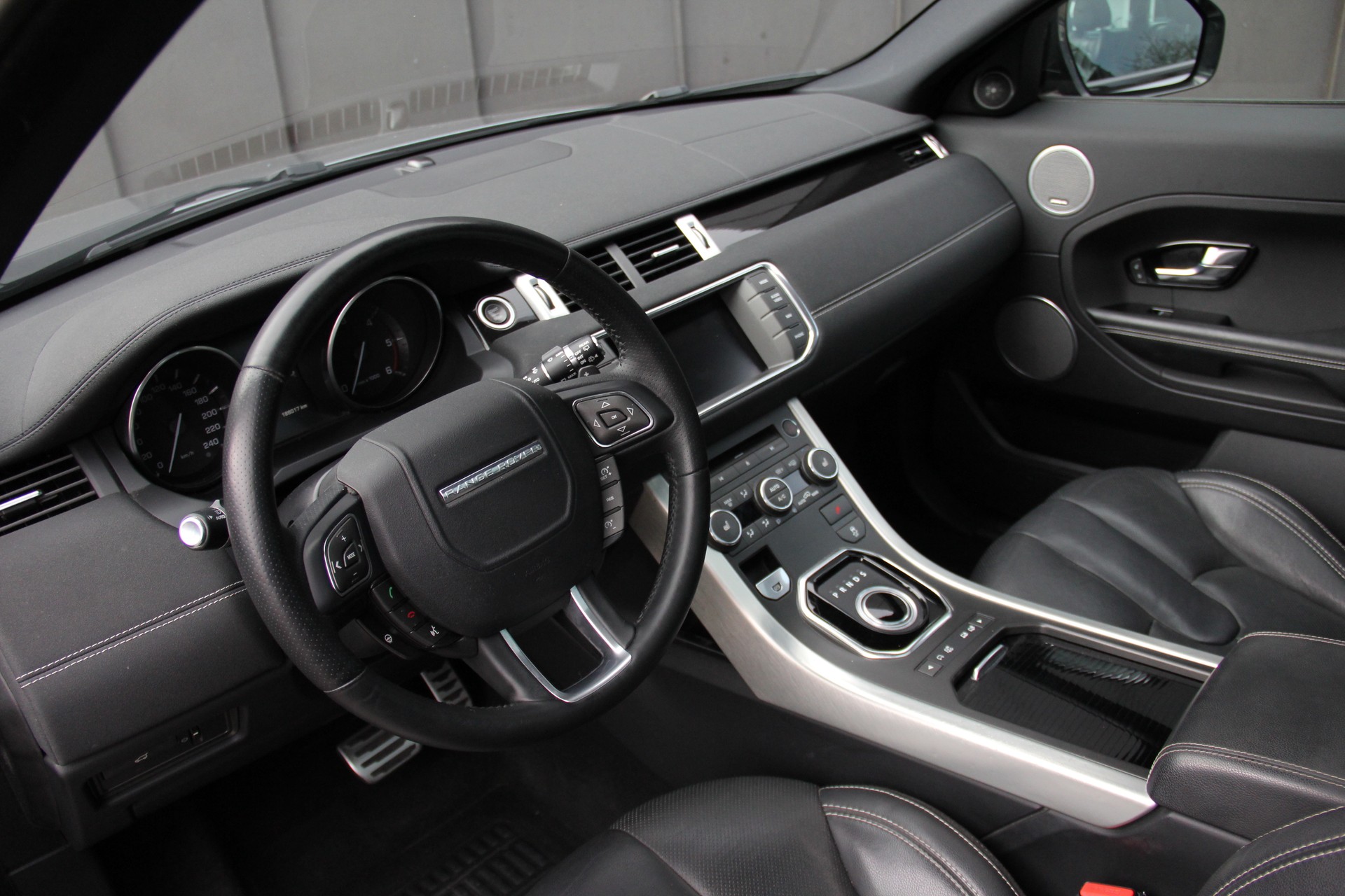 LAND ROVER Range Rover Evoque 2.2 SD4 Dynamic AT6 **360°-KAMERA** **PANORAMADACH** **FRISCH-AB-MFK**-image-11