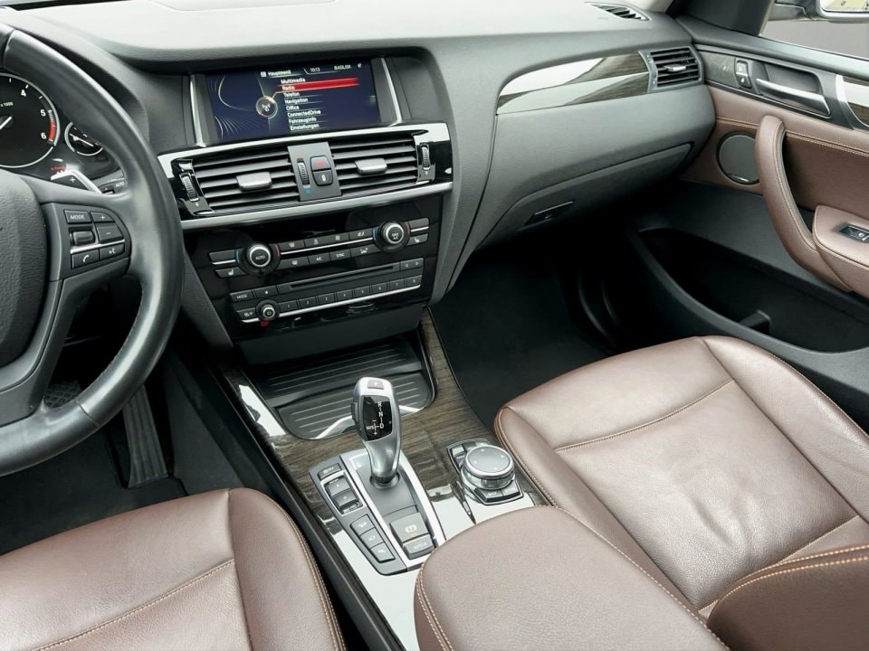 BMW X3 xDrive 20d xLine Steptronic-image-12