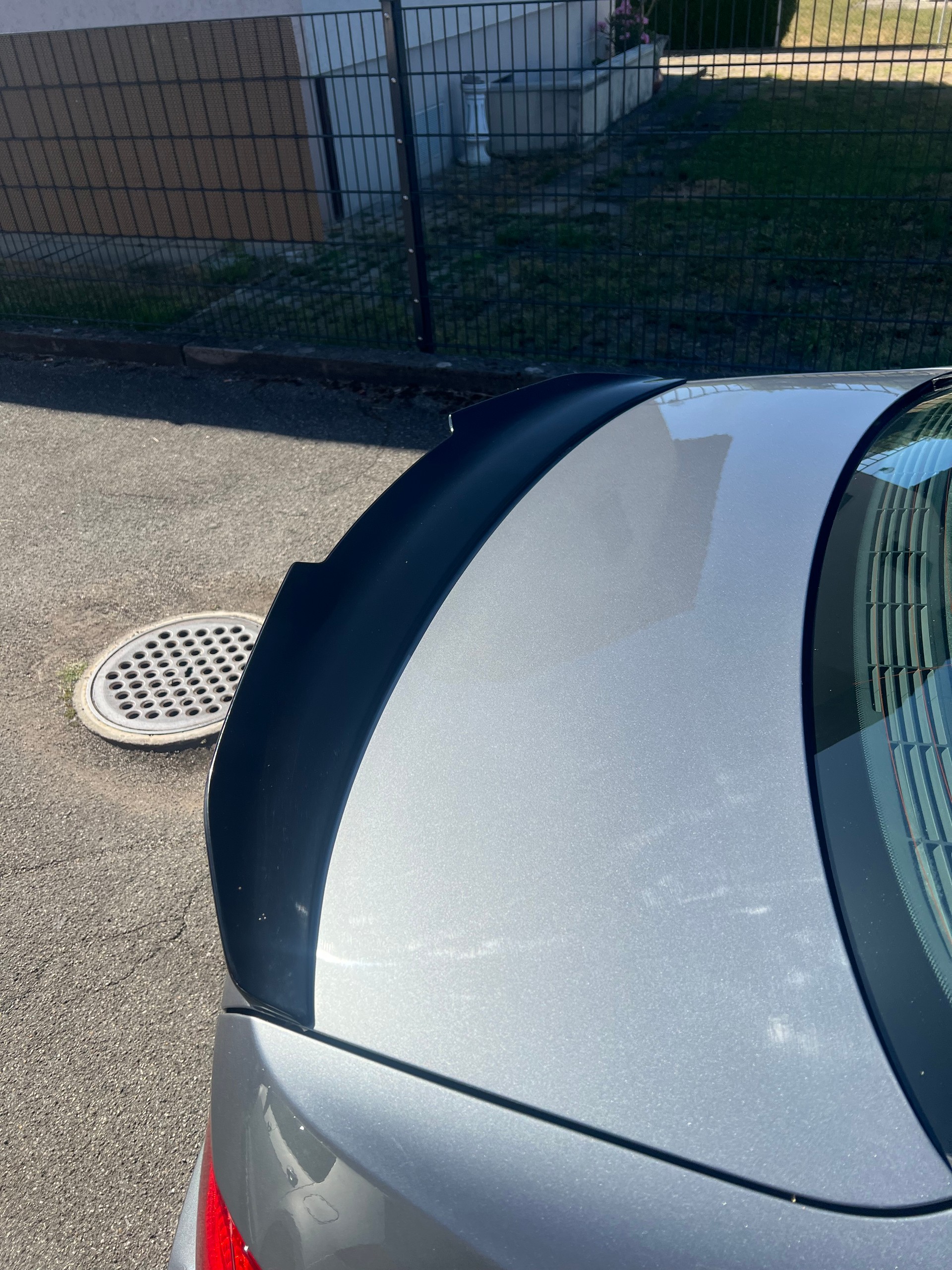 BMW 325i xDrive-image-3