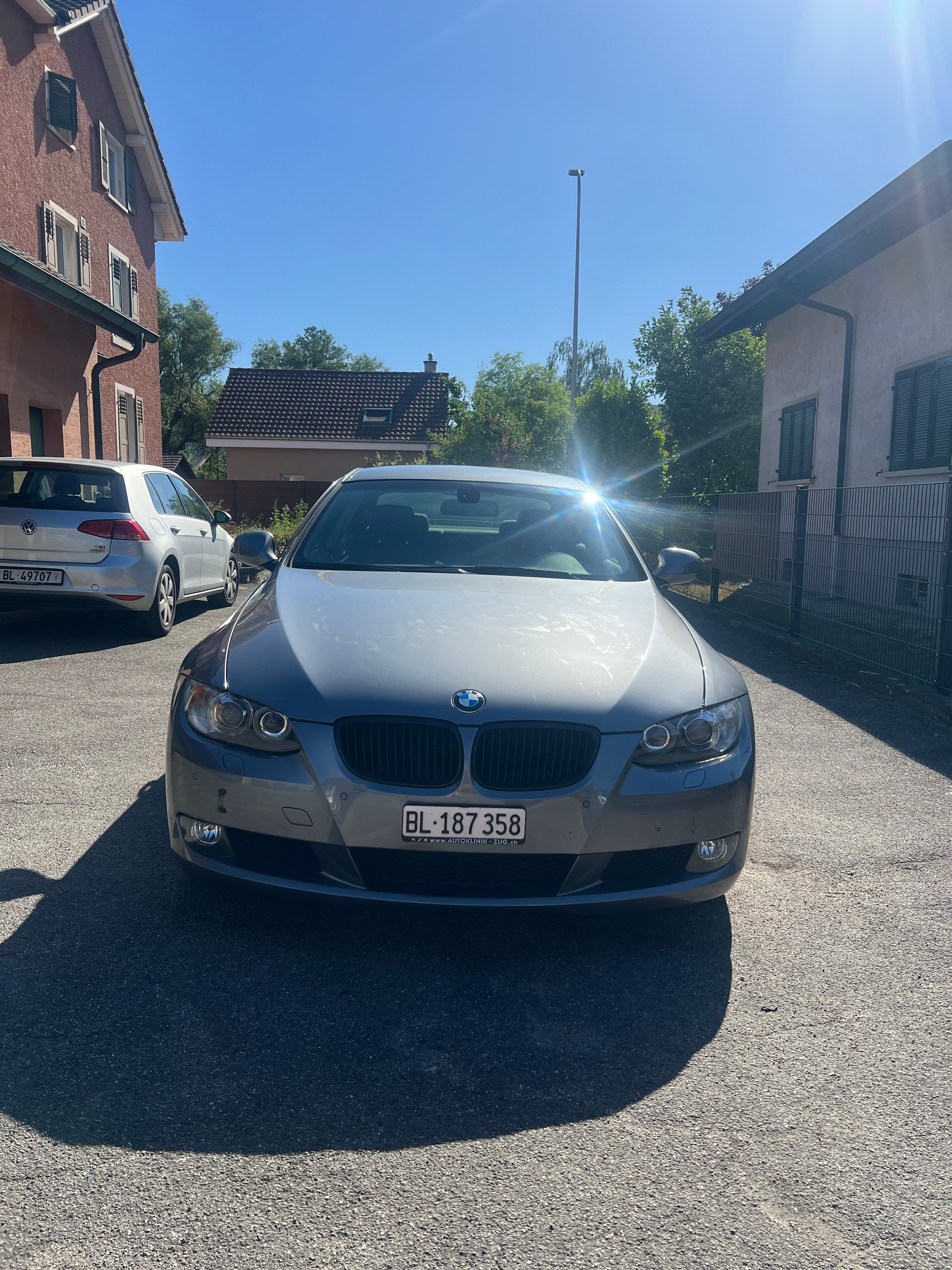 BMW 325i xDrive-image-1