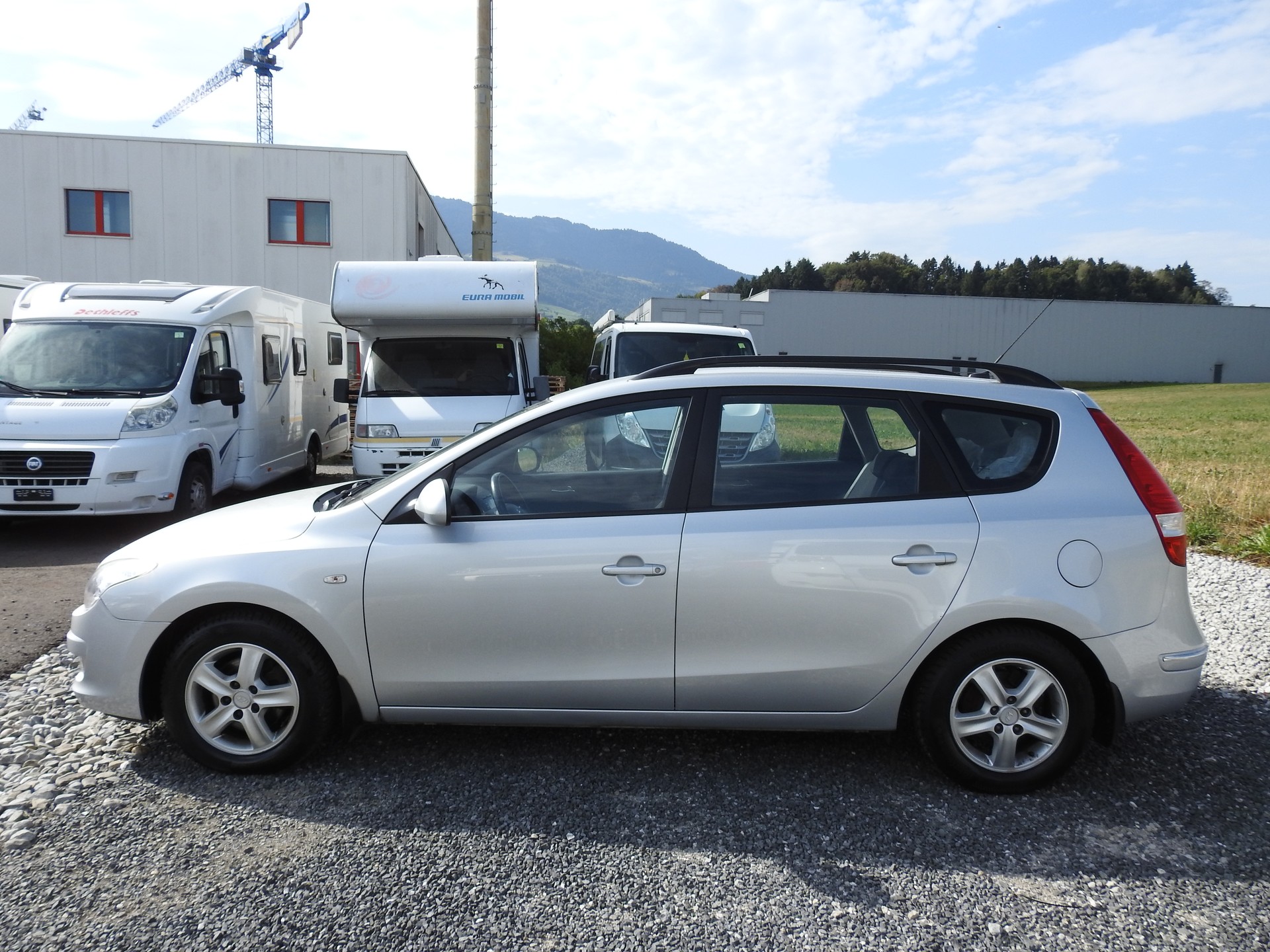 HYUNDAI i30 Wagon 1.6 CRDi CW Style-image-2