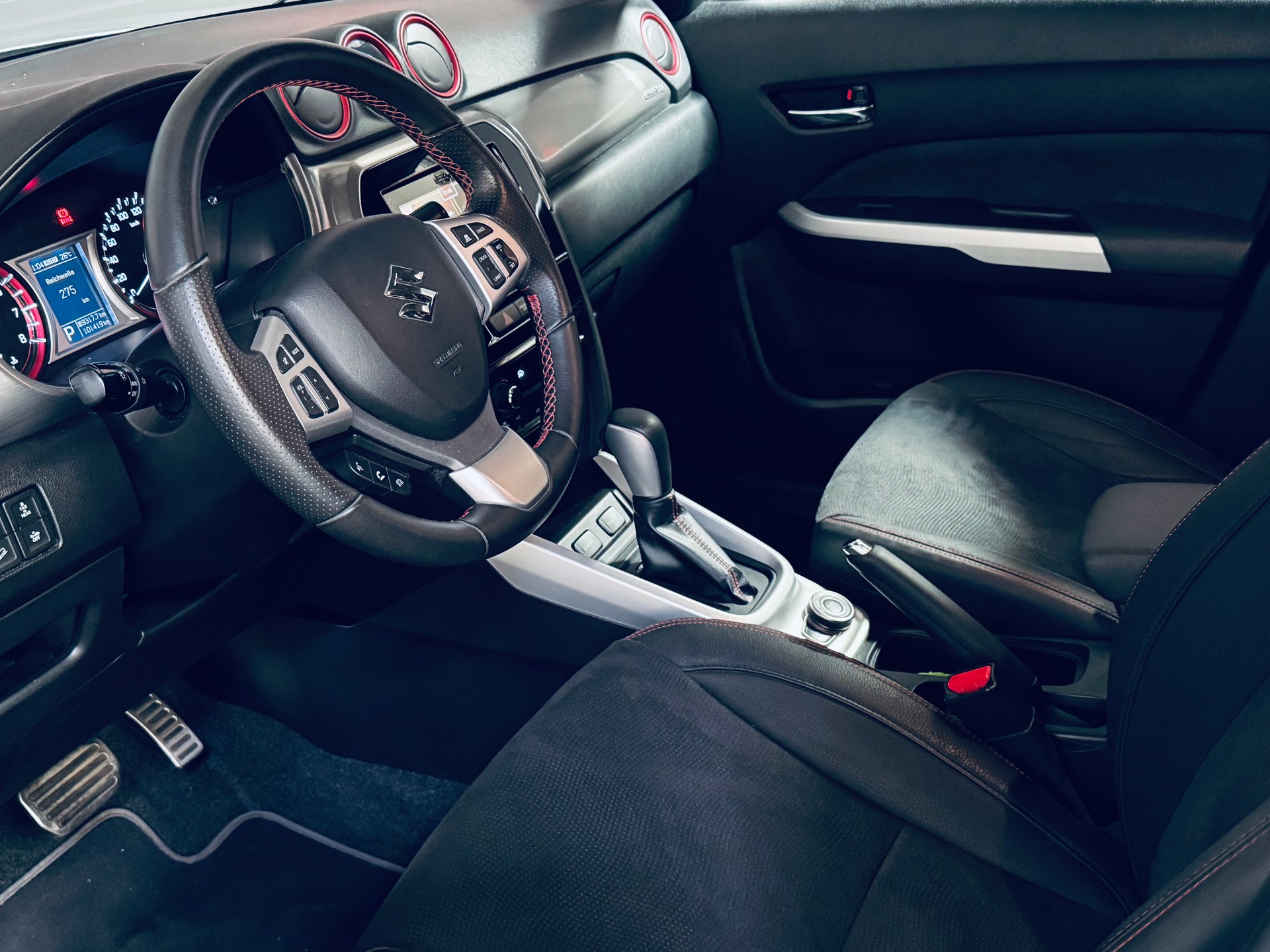 SUZUKI Vitara 1.4 Boosterjet Compact Top Automatic-image-11