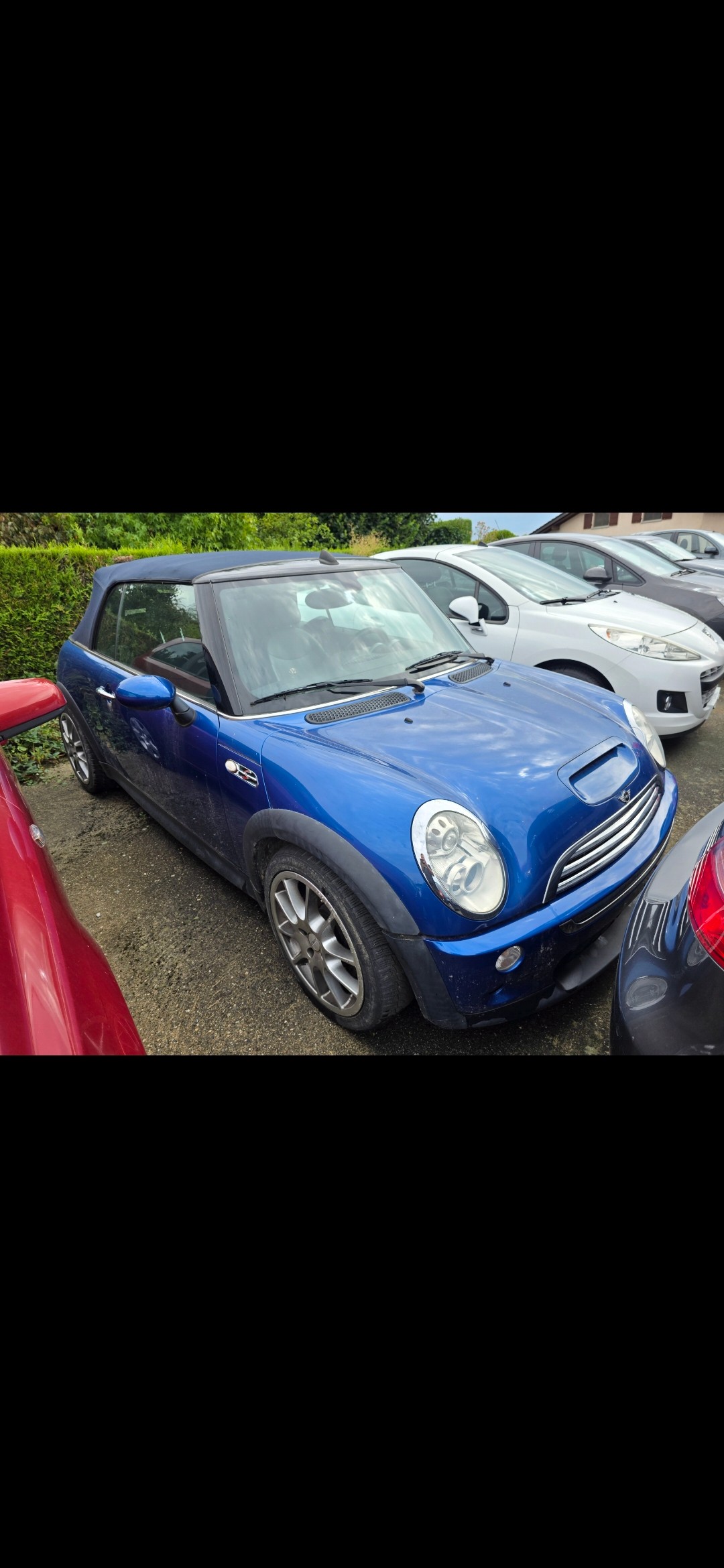 MINI Cooper S Cabriolet-image-0