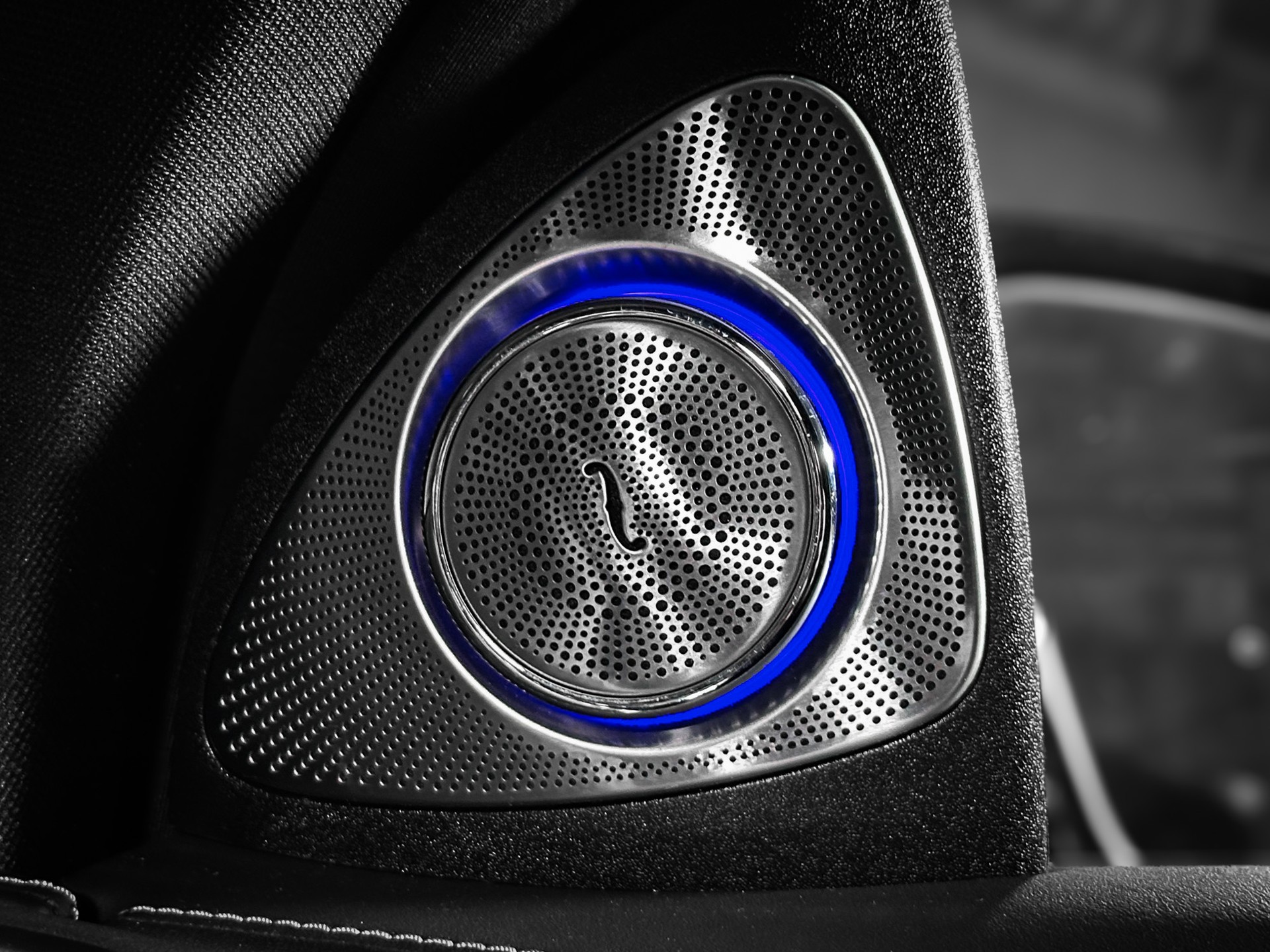 MERCEDES-BENZ GLC Coupé 63 S AMG 4Matic 9G-Tronic-image-24