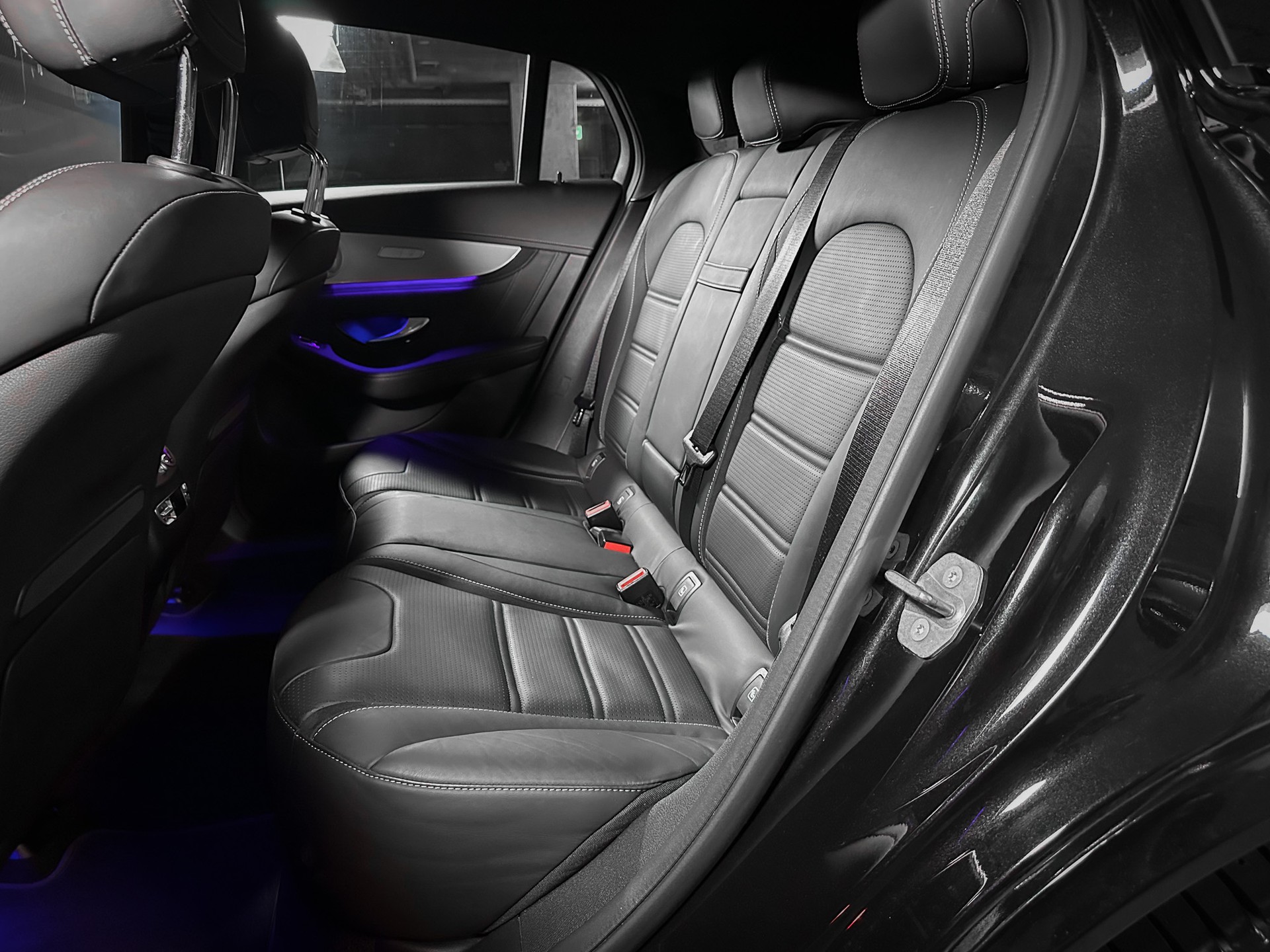 MERCEDES-BENZ GLC Coupé 63 S AMG 4Matic 9G-Tronic-image-21