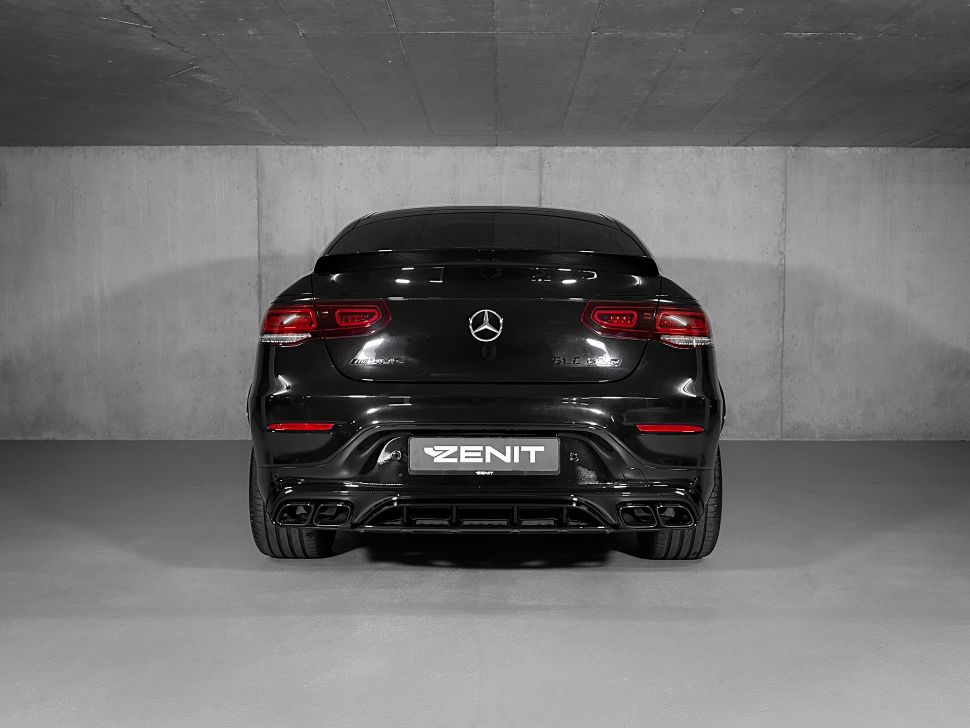 MERCEDES-BENZ GLC Coupé 63 S AMG 4Matic 9G-Tronic-image-6