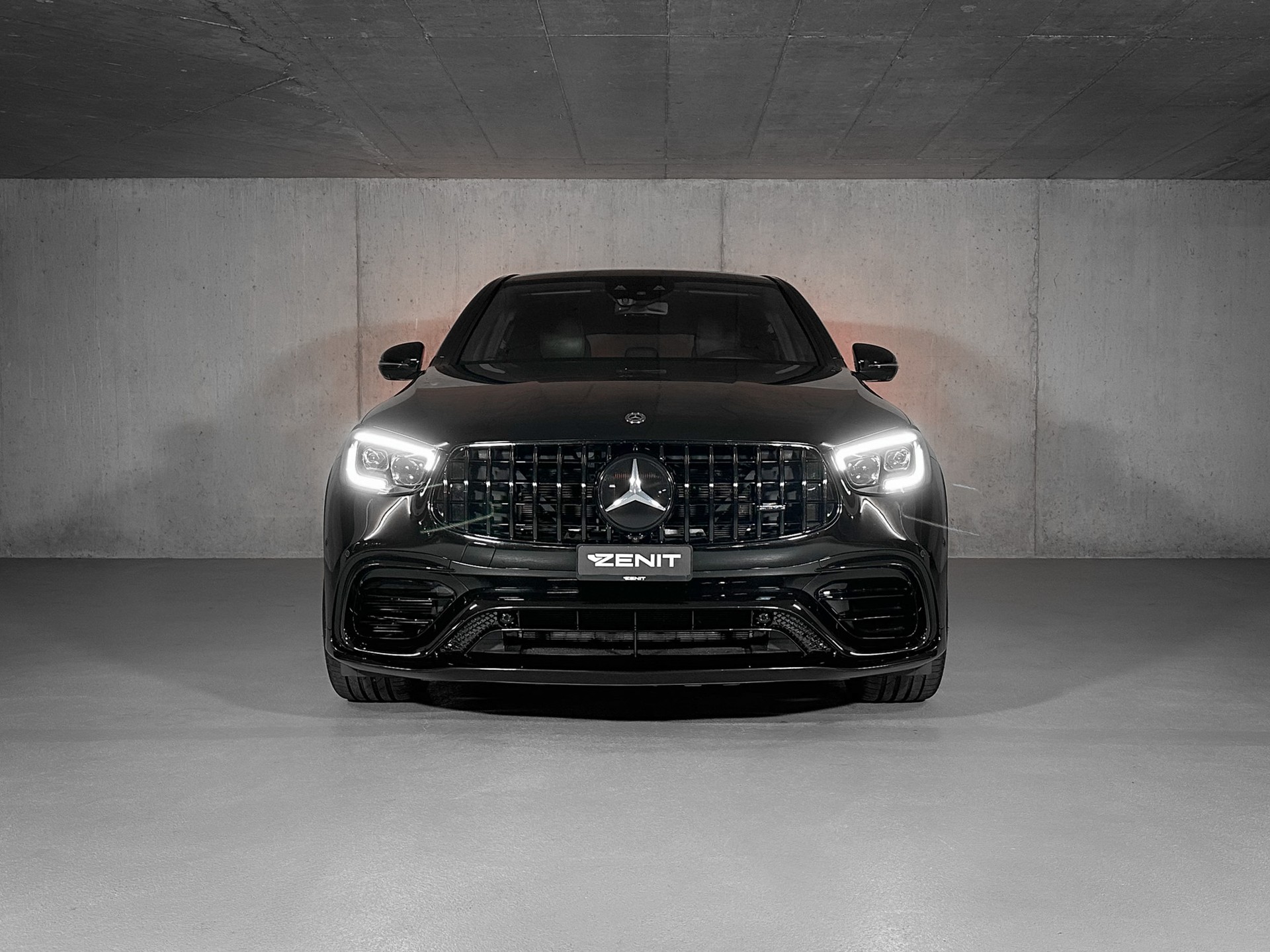 MERCEDES-BENZ GLC Coupé 63 S AMG 4Matic 9G-Tronic-image-3