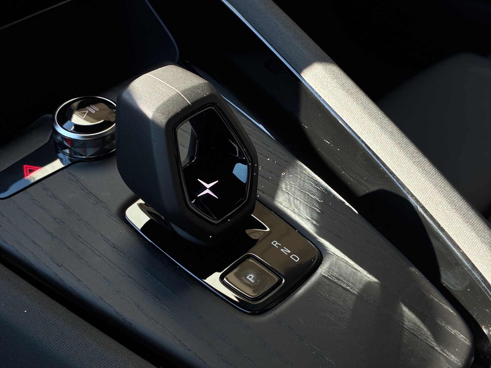 POLESTAR 2 Long Range Dual Motor Prime-image-21
