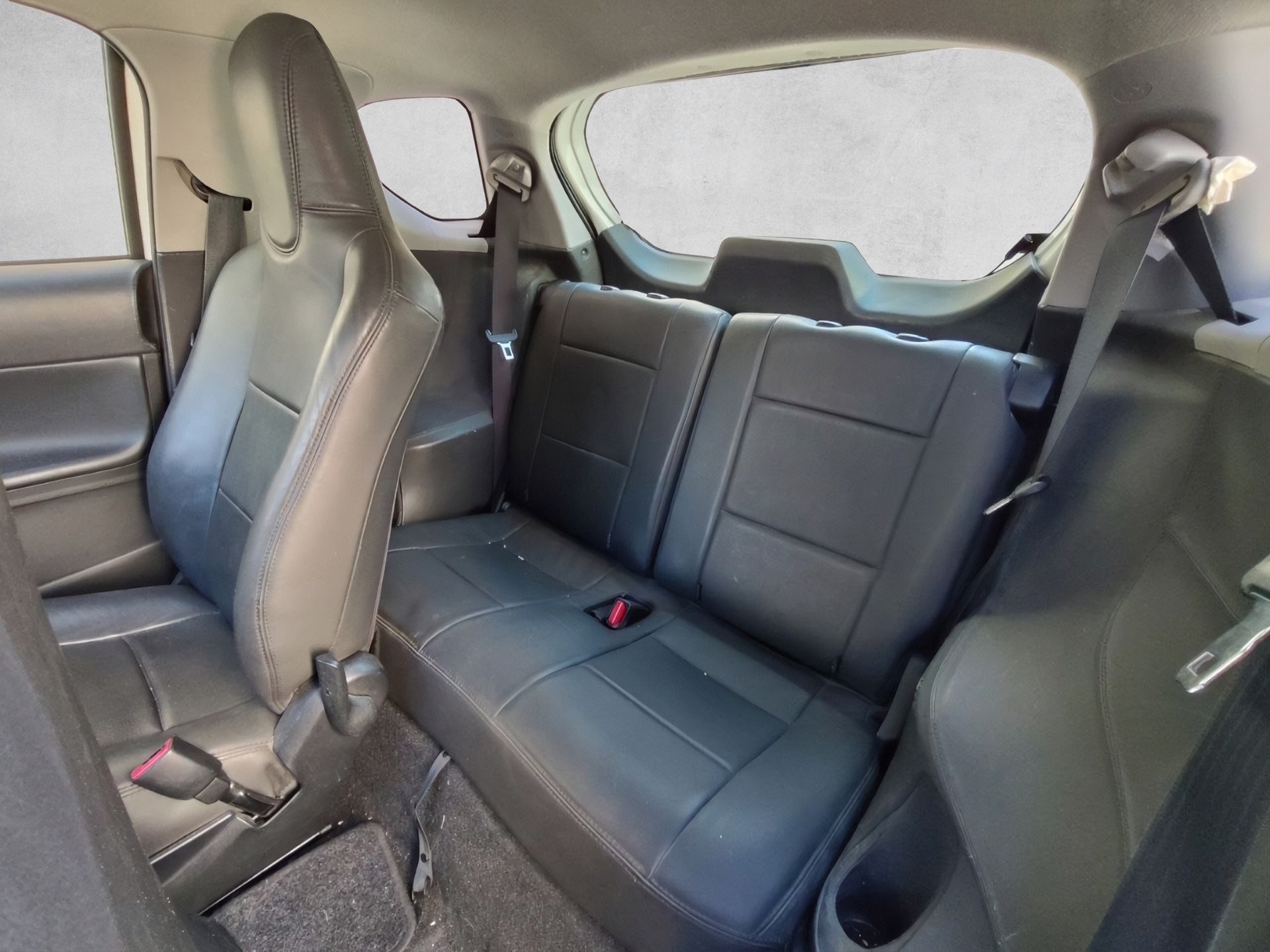 TOYOTA iQ 1.33 Dual VVT-i Linea Sol Premium Multidrive 98 PS-image-9