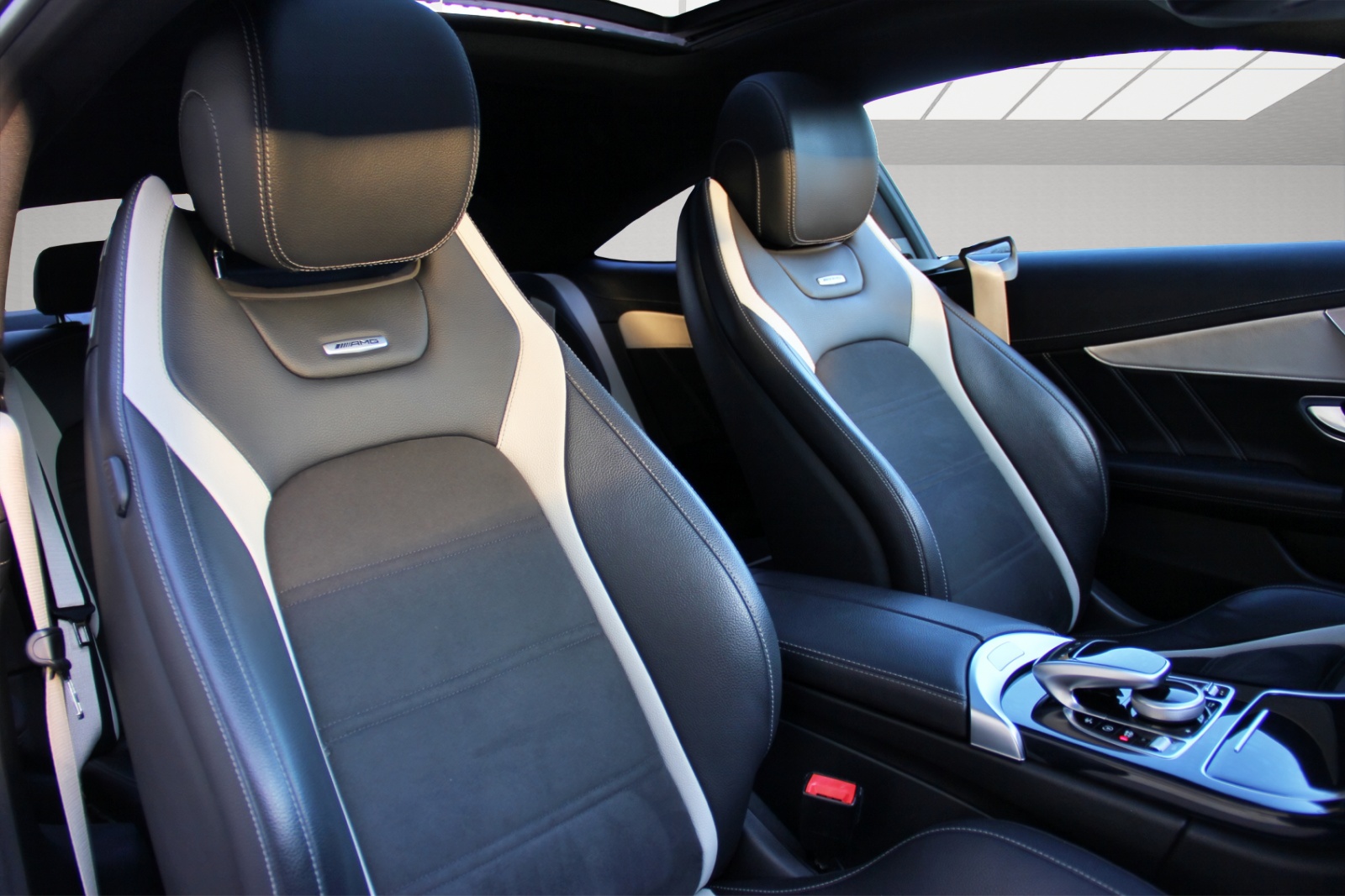 MERCEDES-BENZ C 63 S AMG Speedshift-image-12