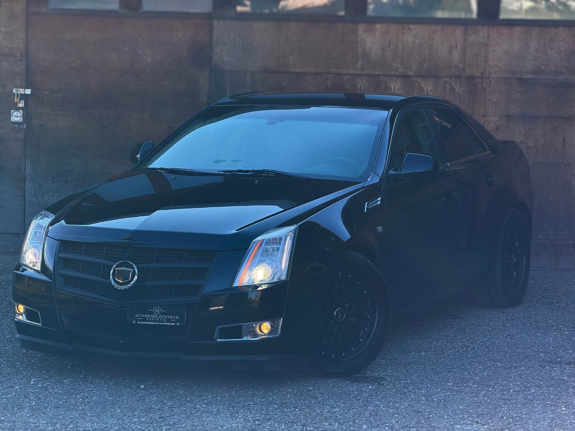 CADILLAC CTS Sedan 3.6 AWD Sport Luxury Automatic-image-0