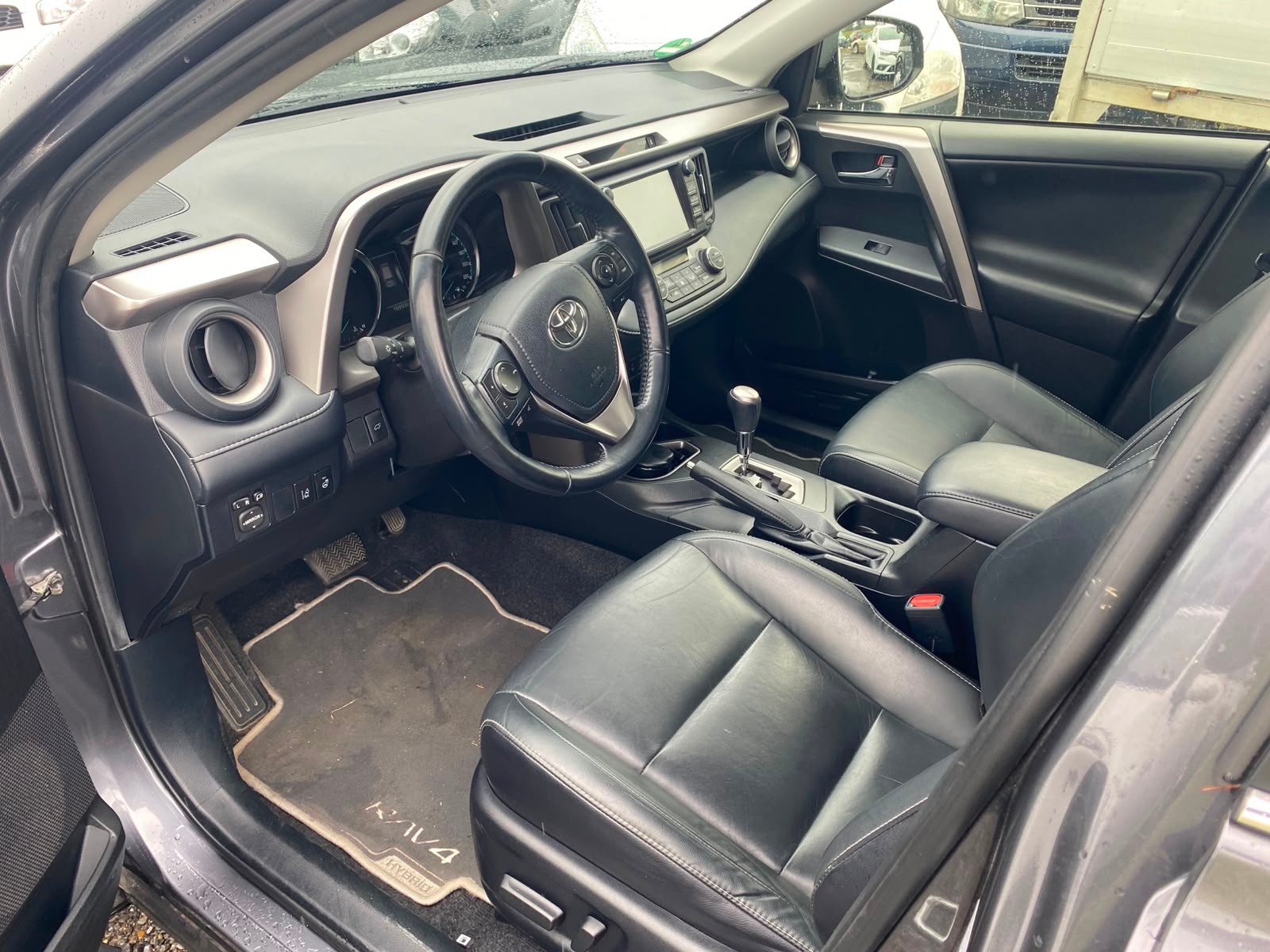 TOYOTA RAV-4 2.5 HSD Premium e-CVT-image-9