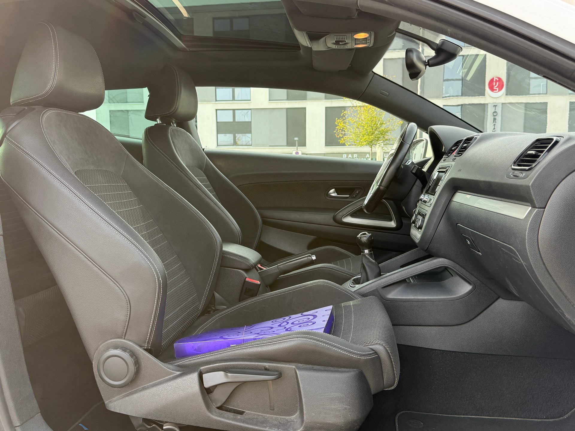 VW Scirocco 1.4 TSI Team Navigation - Toit Panoramique - Expertisé : 10.09.2025 --image-17