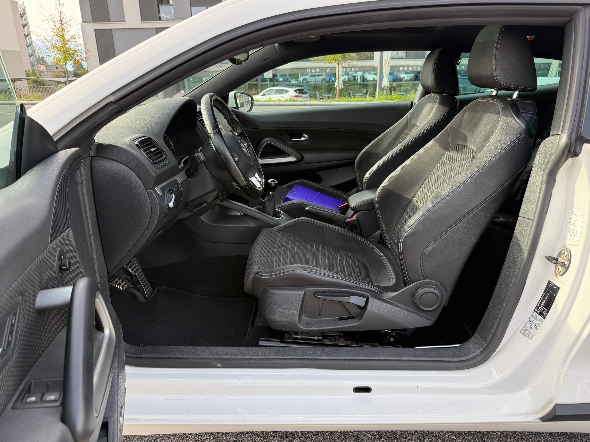 VW Scirocco 1.4 TSI Team Navigation - Toit Panoramique - Expertisé : 10.09.2025 --image-16
