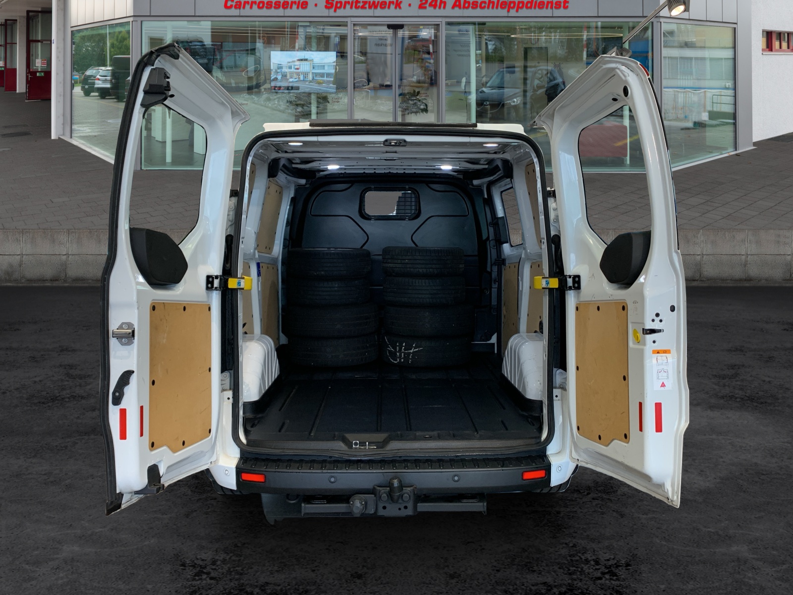 FORD Transit C Van 300 L1 2.0 TDCi 130 Trend-image-10