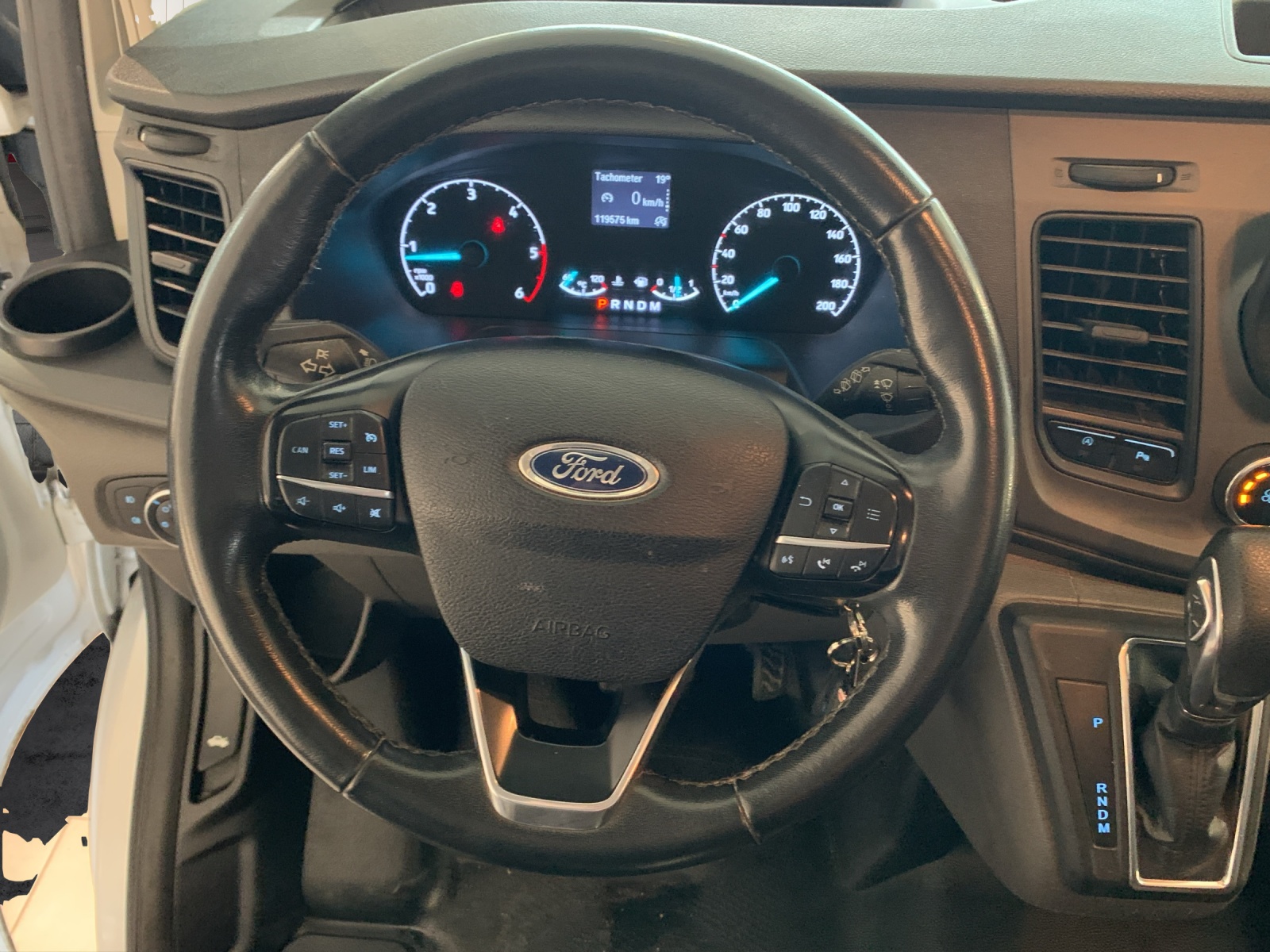 FORD Transit C Van 300 L1 2.0 TDCi 130 Trend-image-8