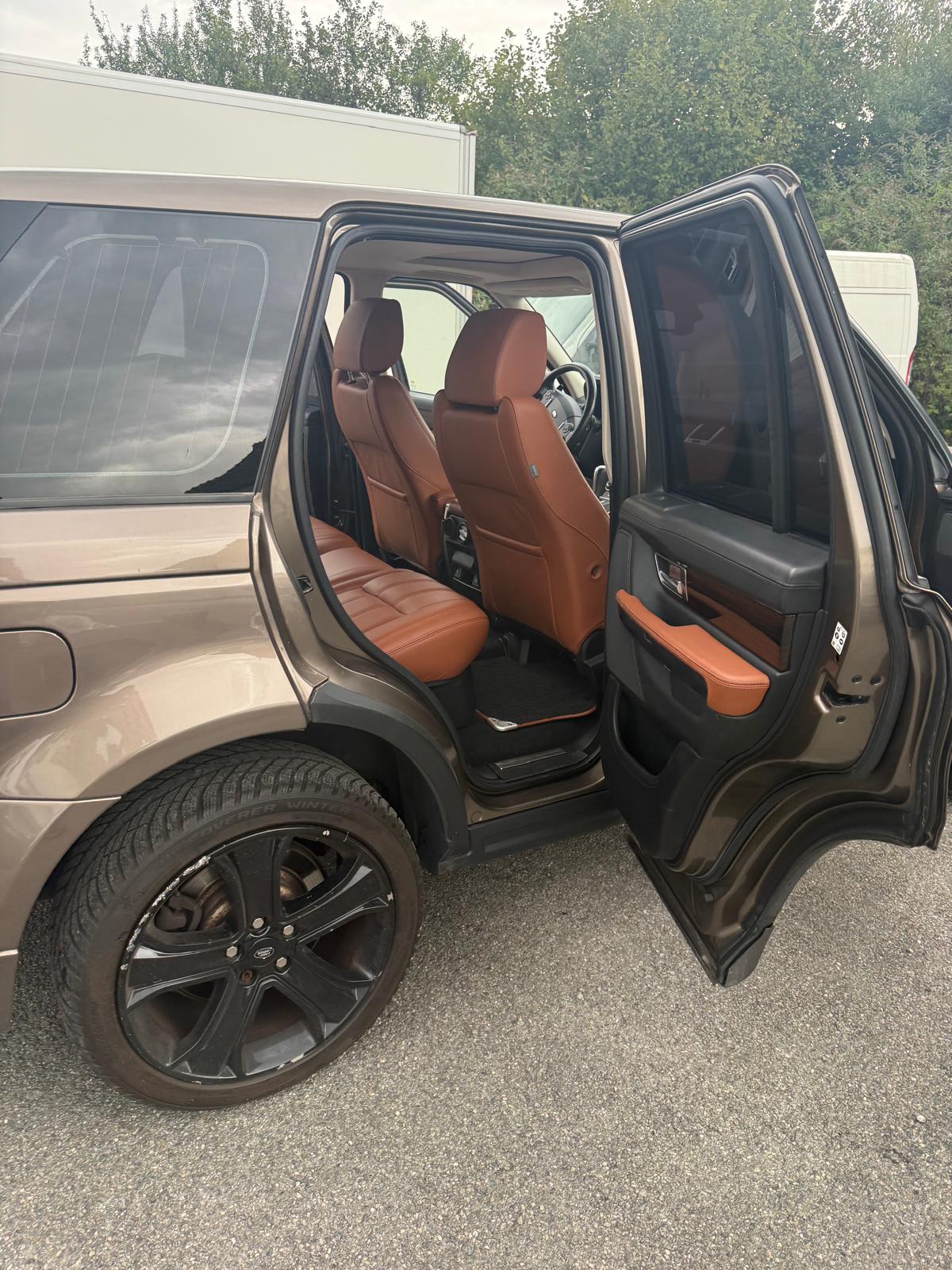 LAND ROVER Range Rover Sport 3.0 TDV6 Autobiography Automatic-image-11