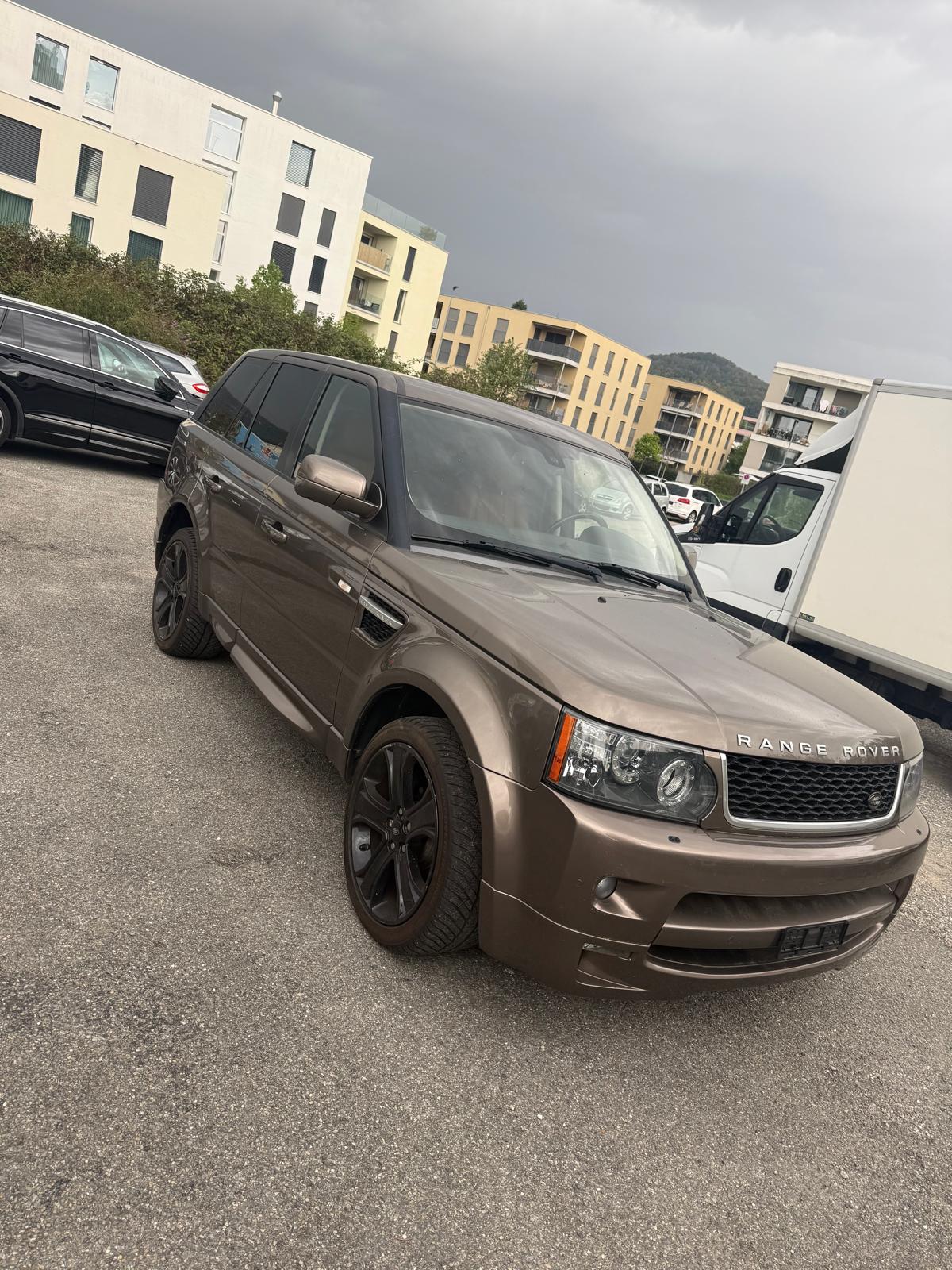 LAND ROVER Range Rover Sport 3.0 TDV6 Autobiography Automatic-image-0