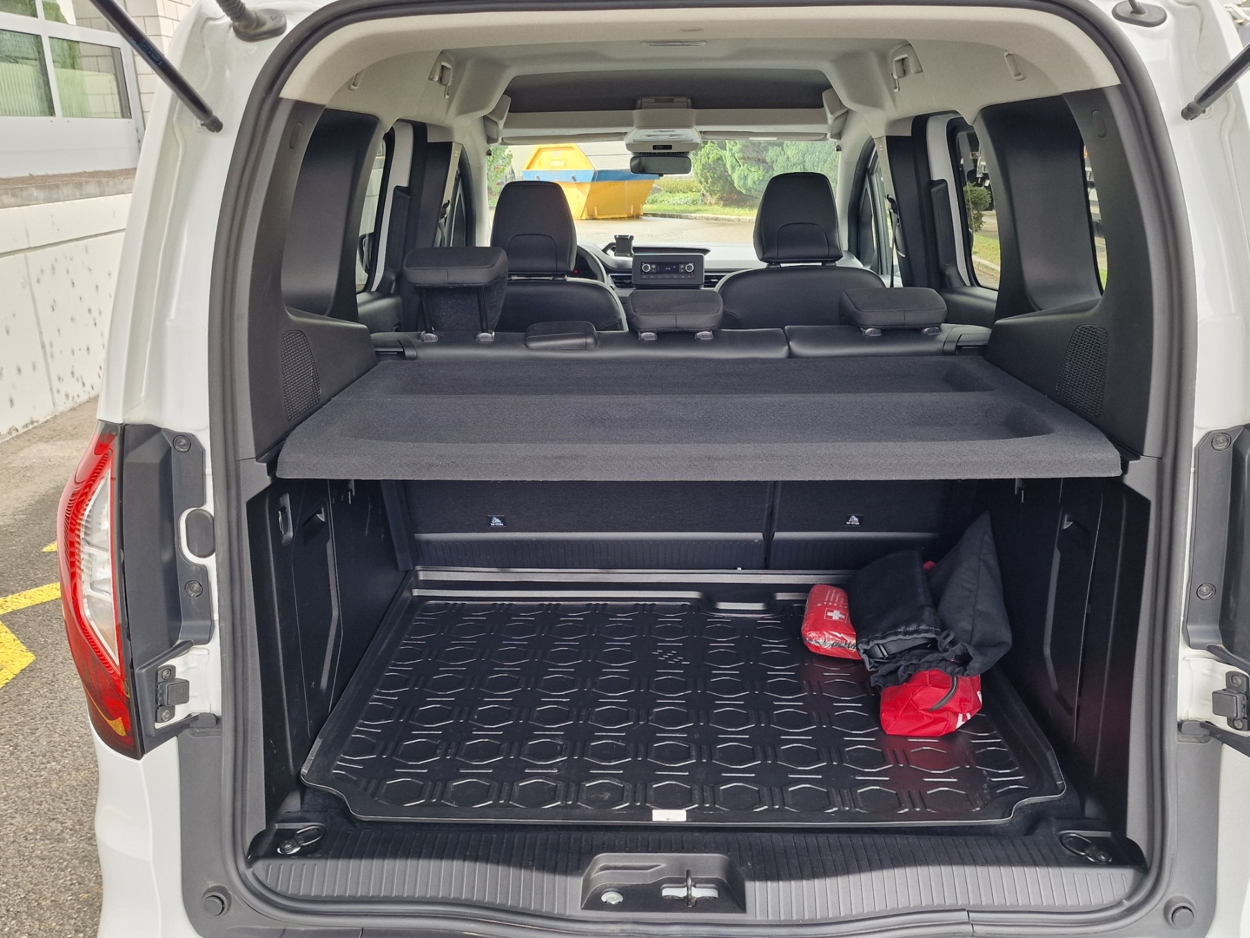 RENAULT Kangoo 1.3 TCe 100 PF Equilibre-image-14
