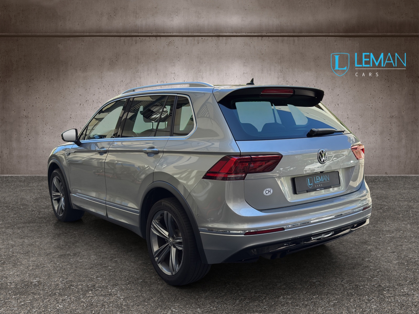 VW Tiguan 2.0TSI Highline 4Motion DSG-image-7