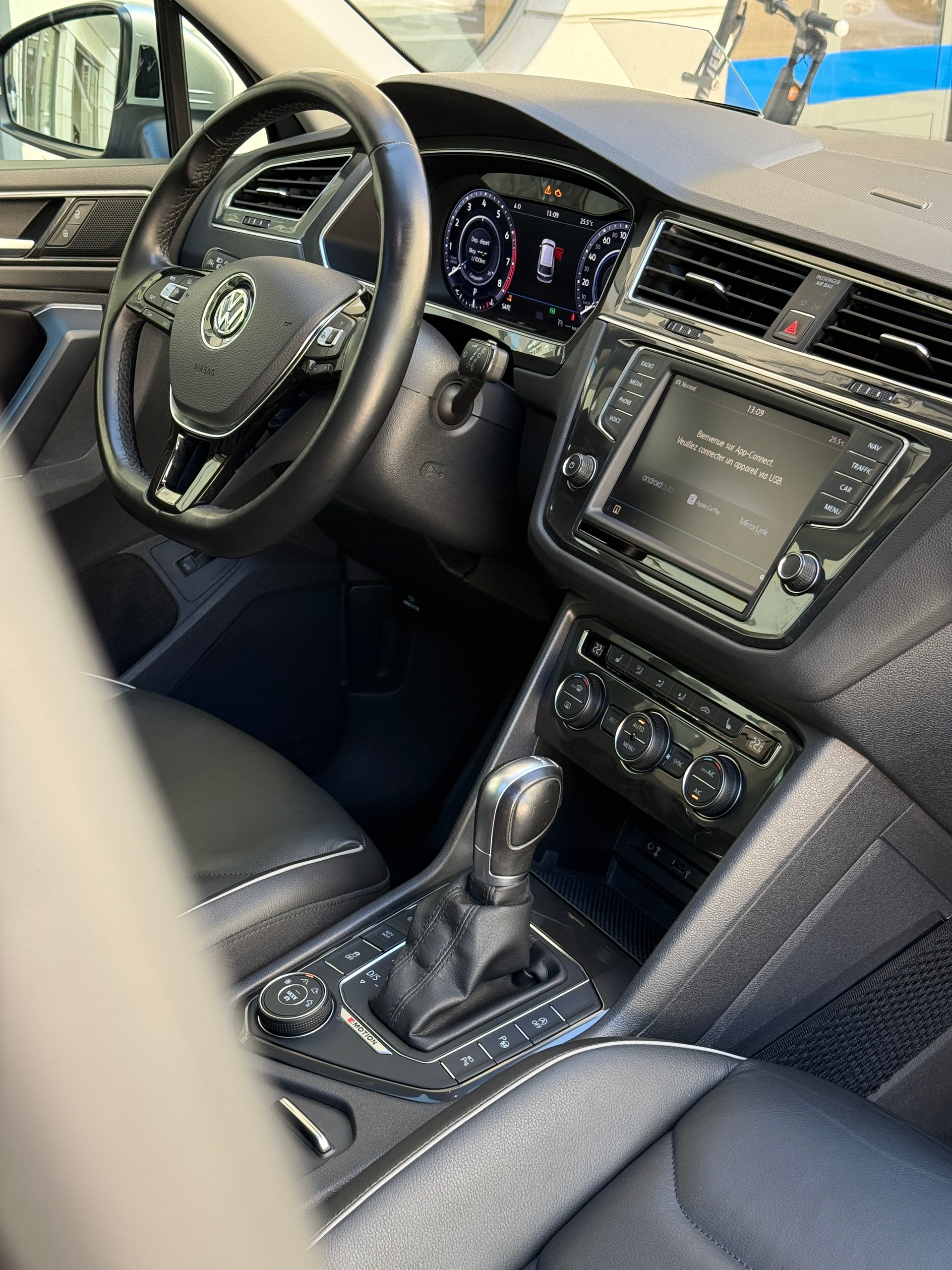 VW Tiguan 2.0TSI Highline 4Motion DSG-image-14