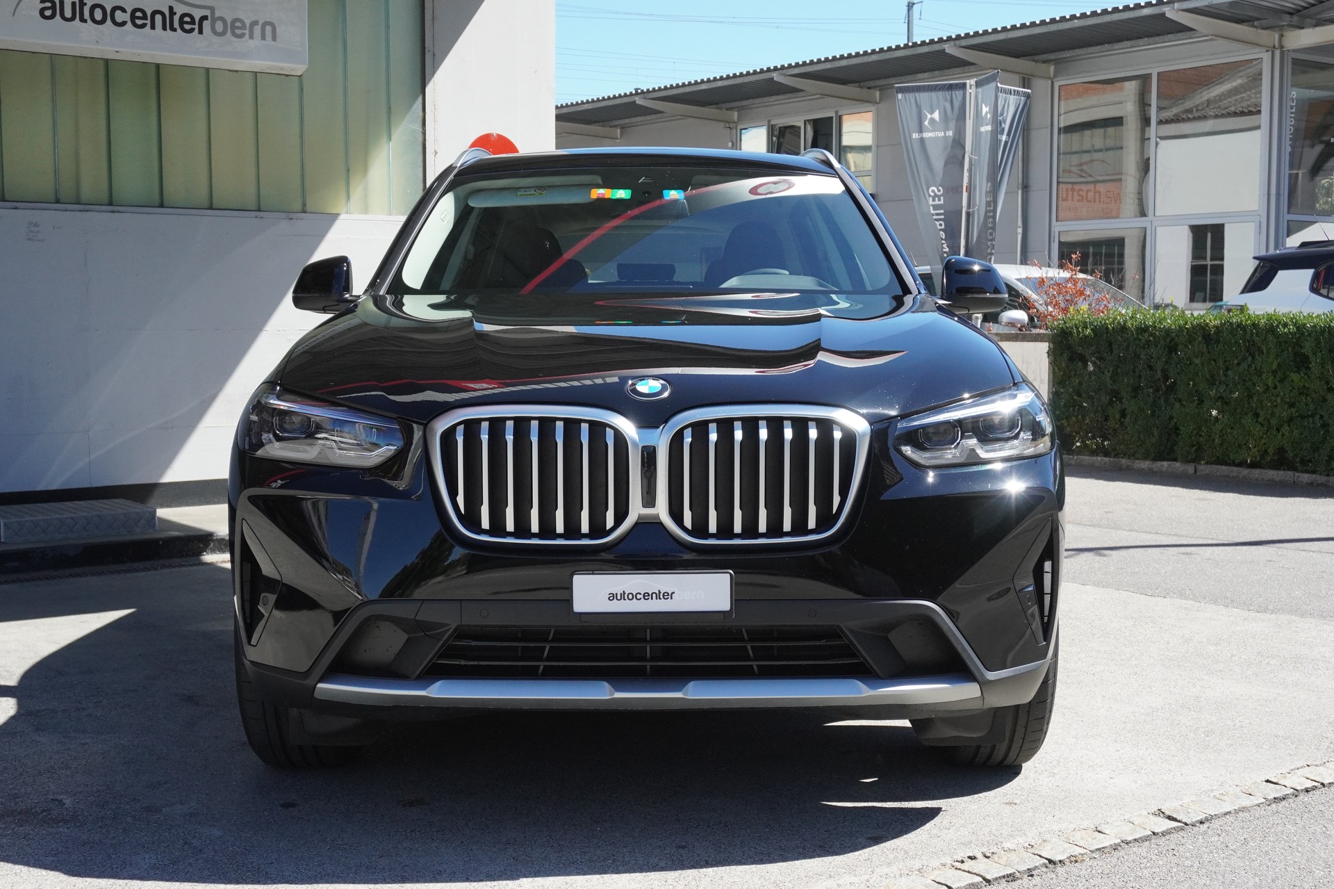 BMW X3 xDrive 20i Individual-image-2
