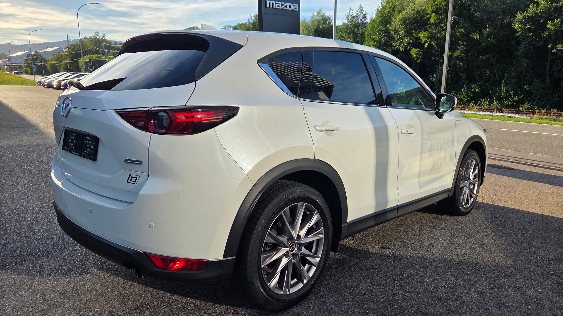 MAZDA CX-5 SKYACTIV-G 194 Revolution AWD Automat-image-4
