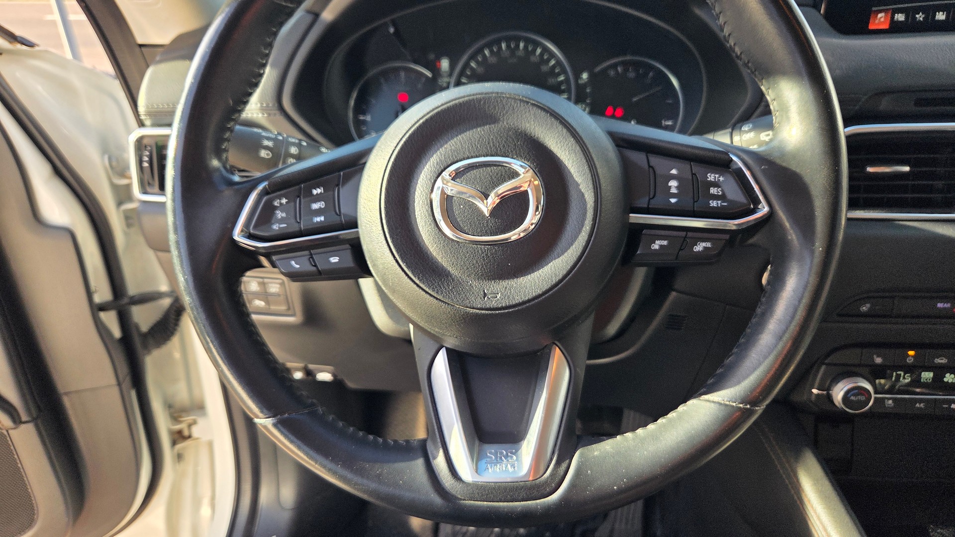 MAZDA CX-5 SKYACTIV-G 194 Revolution AWD Automat-image-13