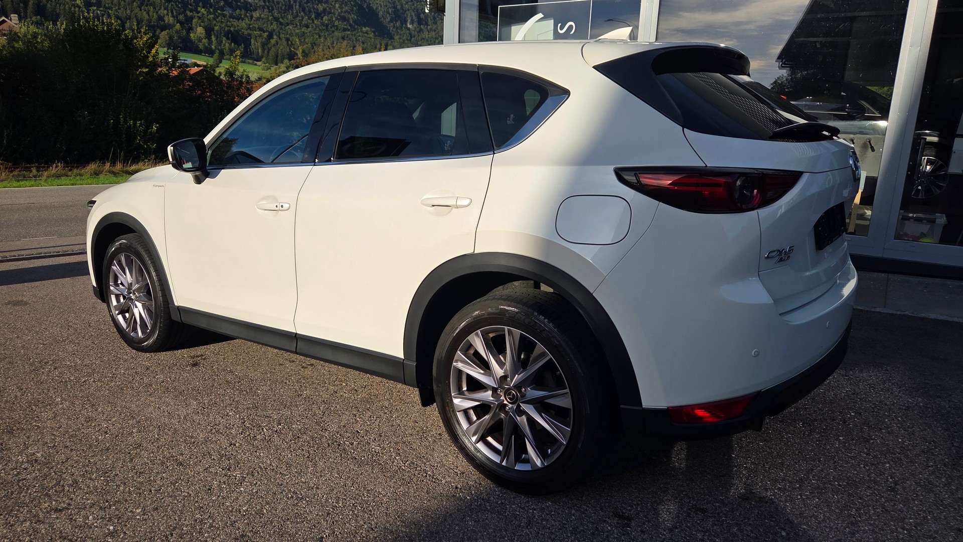 MAZDA CX-5 SKYACTIV-G 194 Revolution AWD Automat-image-6