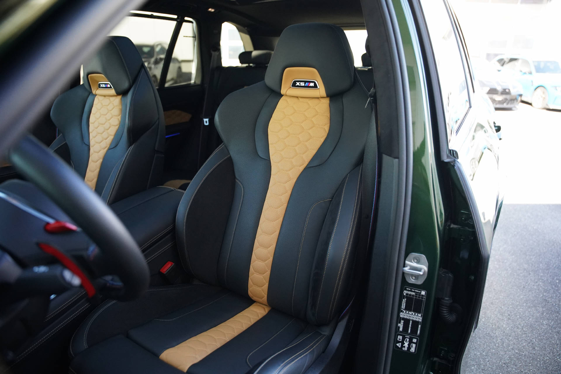 BMW X5M Competition Anglesey Green-image-9