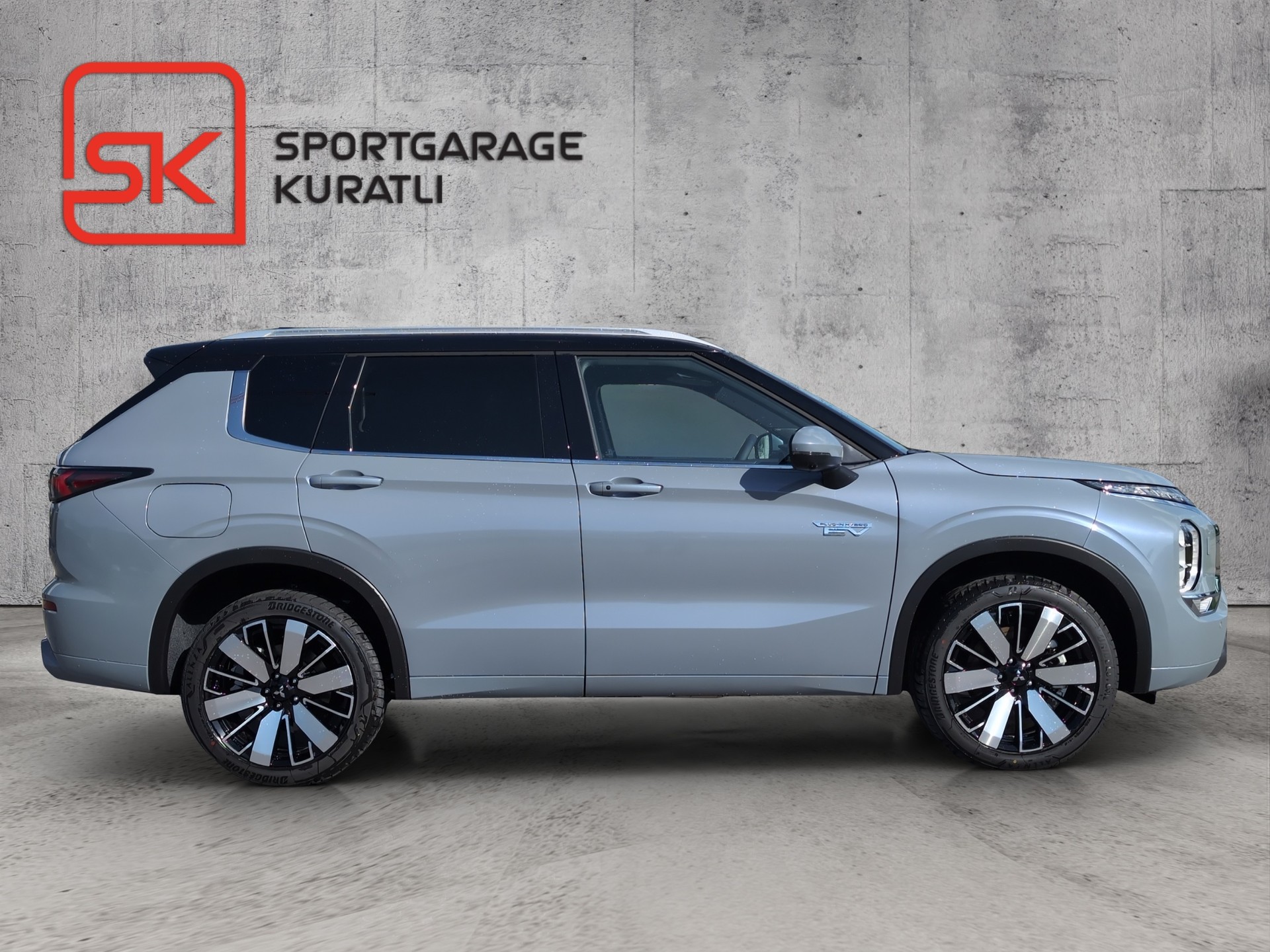 MITSUBISHI Outlander 2.4 PHEV Instyle 4x4 MY26-image-8