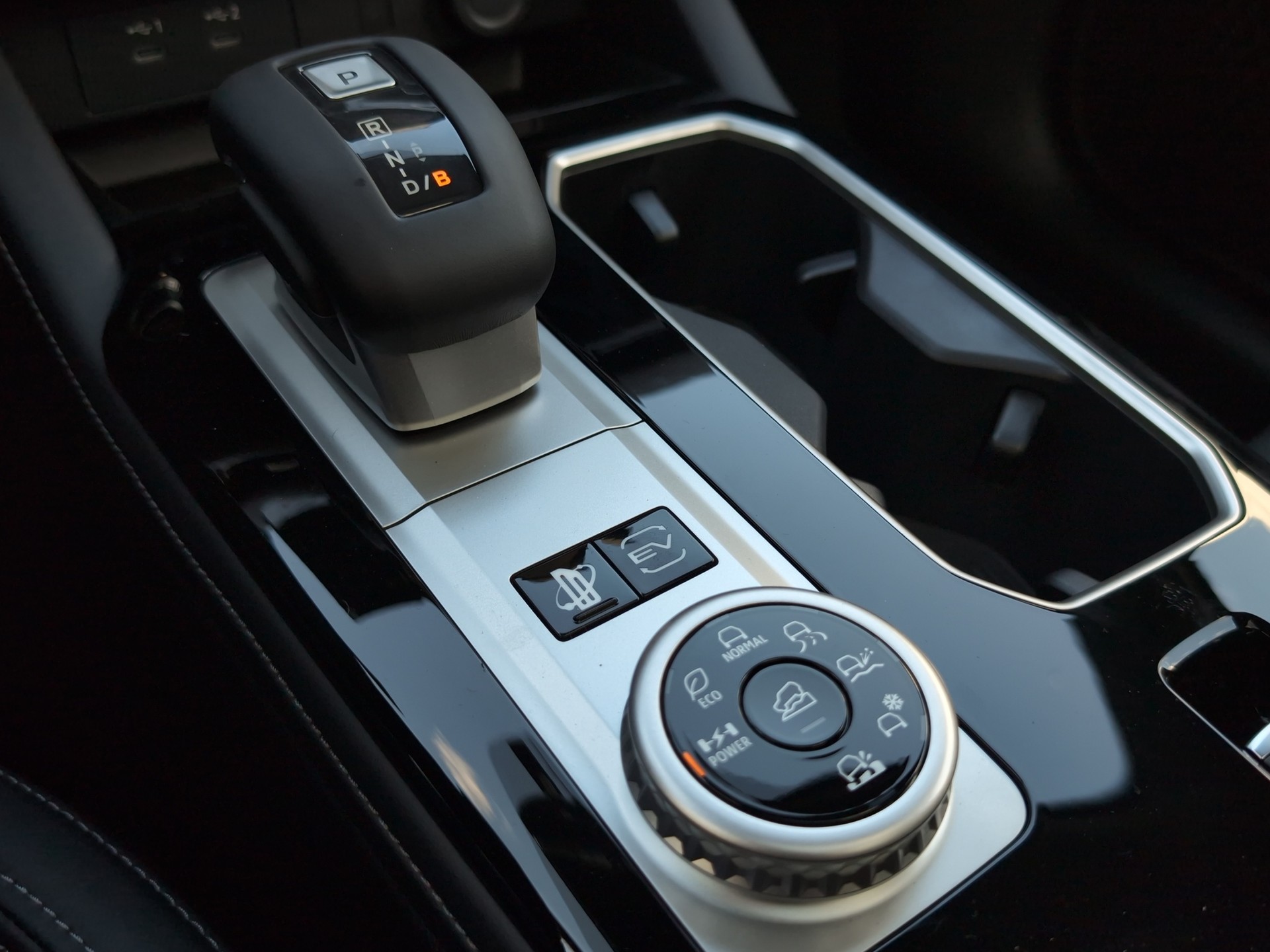 MITSUBISHI Outlander 2.4 PHEV Instyle 4x4 MY26-image-16