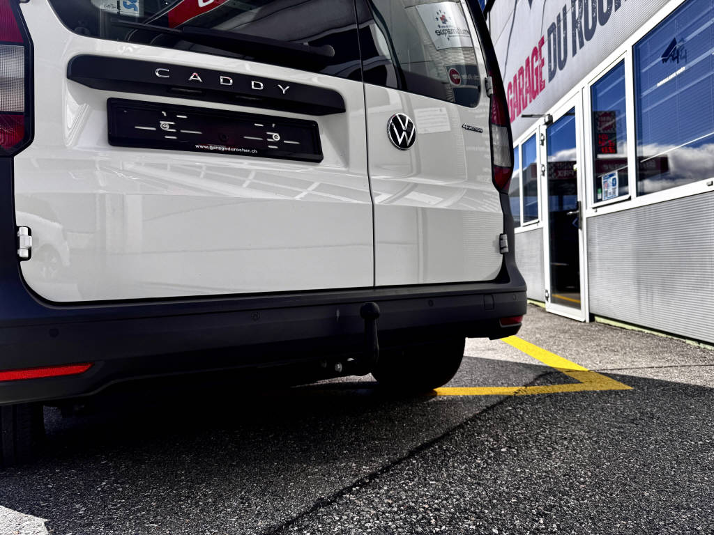 VW Caddy fourg. 2.0 TDI 122 BlueMT 4m-image-5
