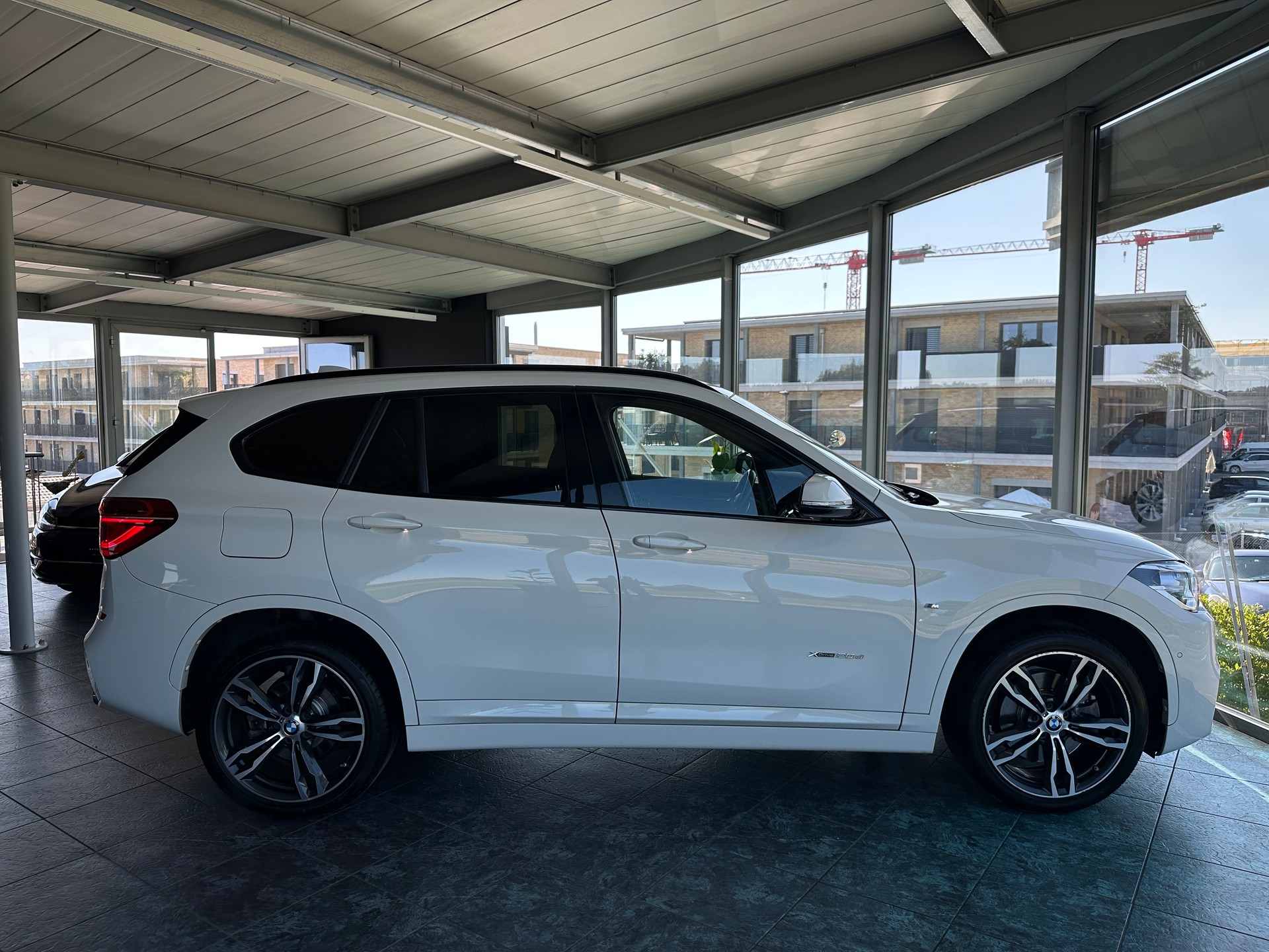 BMW X1 xDrive 20d M Sport Steptronic-image-2